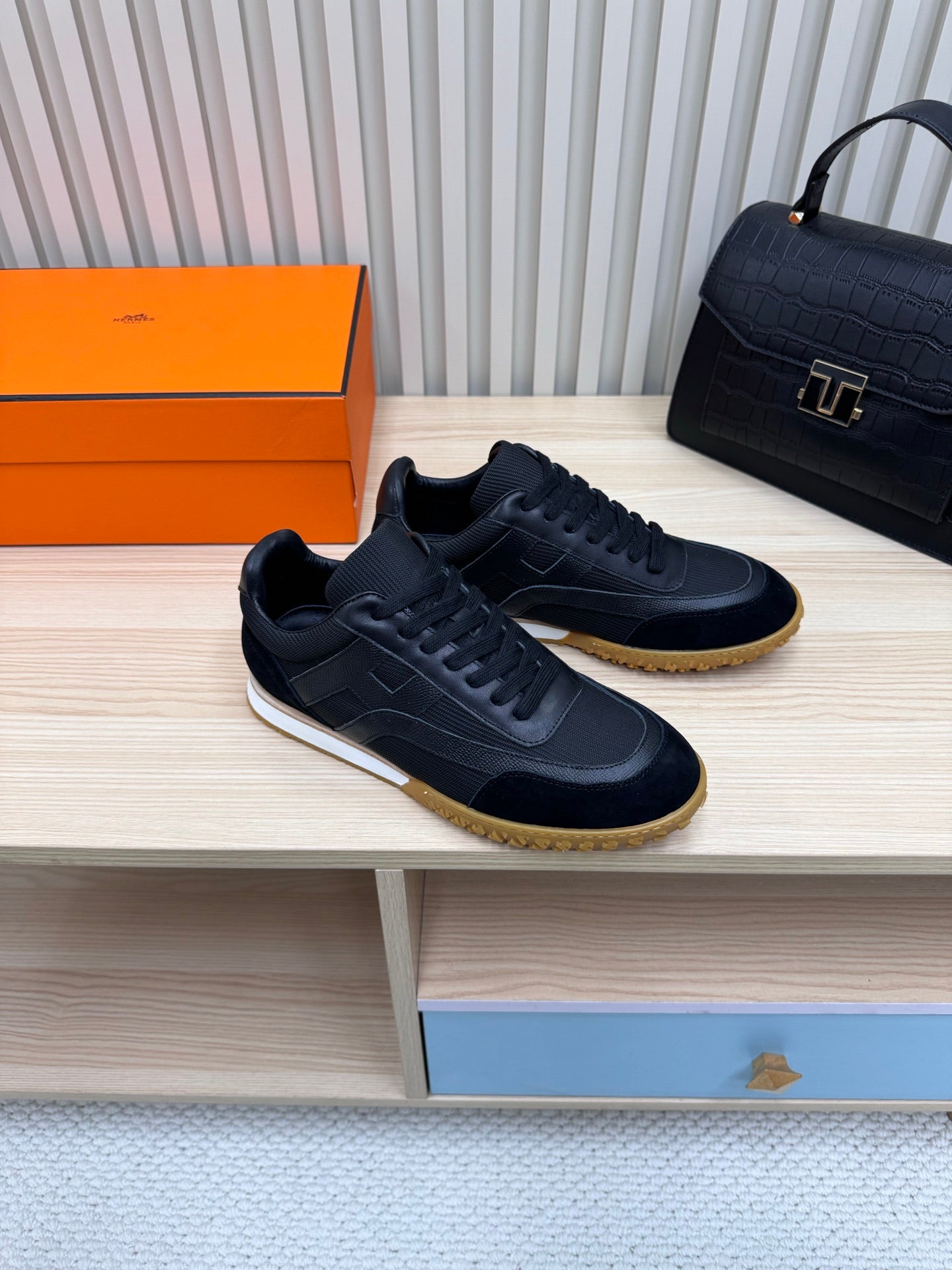 LuxluxHouse Best Quality Women Shoes Hermes