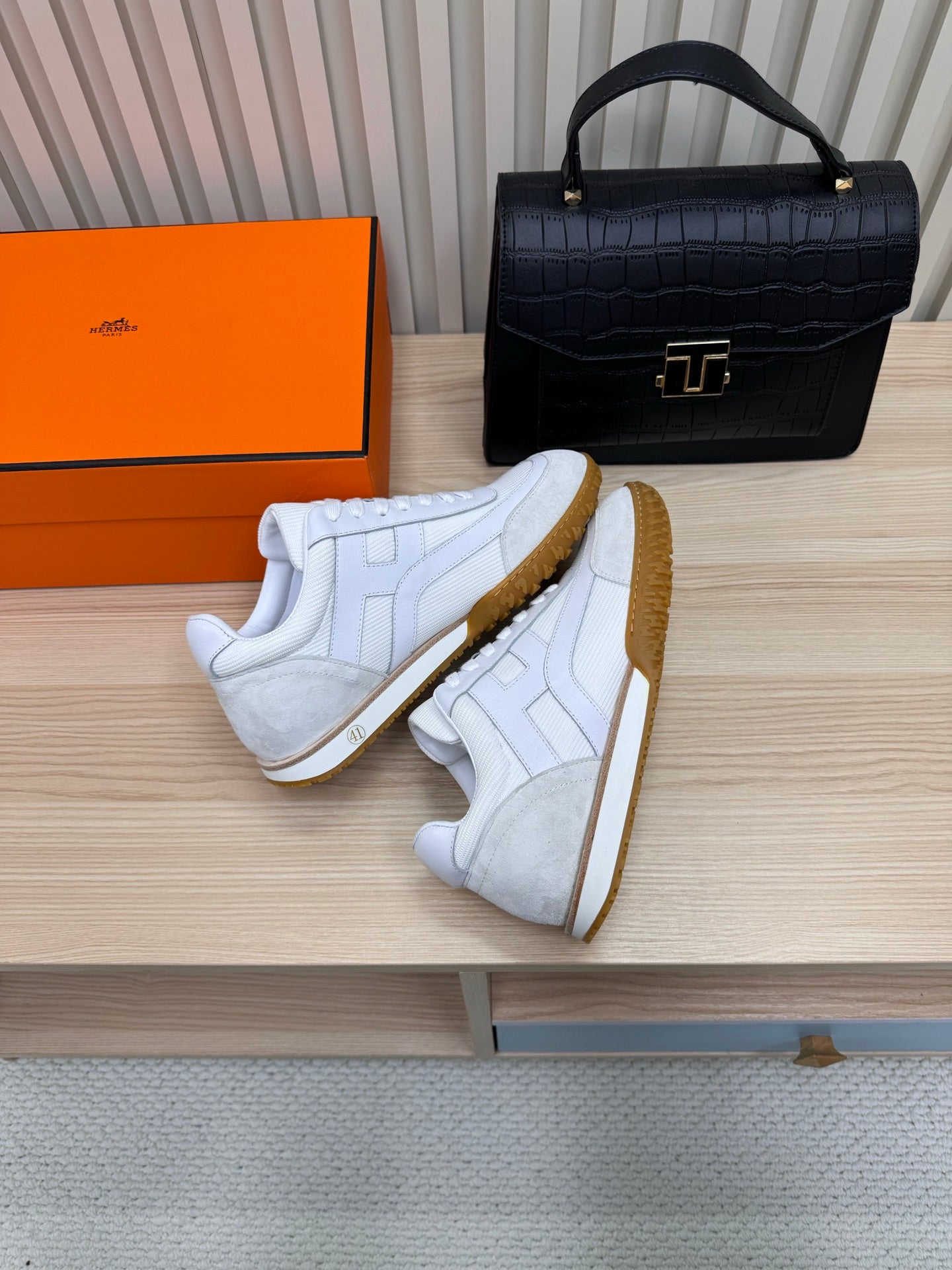LuxluxHouse Best Quality Women Shoes Hermes