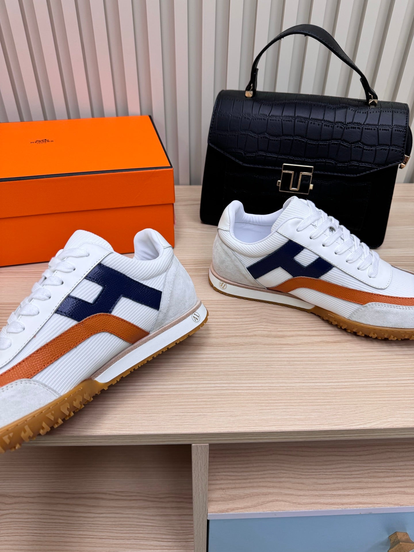 LuxluxHouse Best Quality Women Shoes Hermes