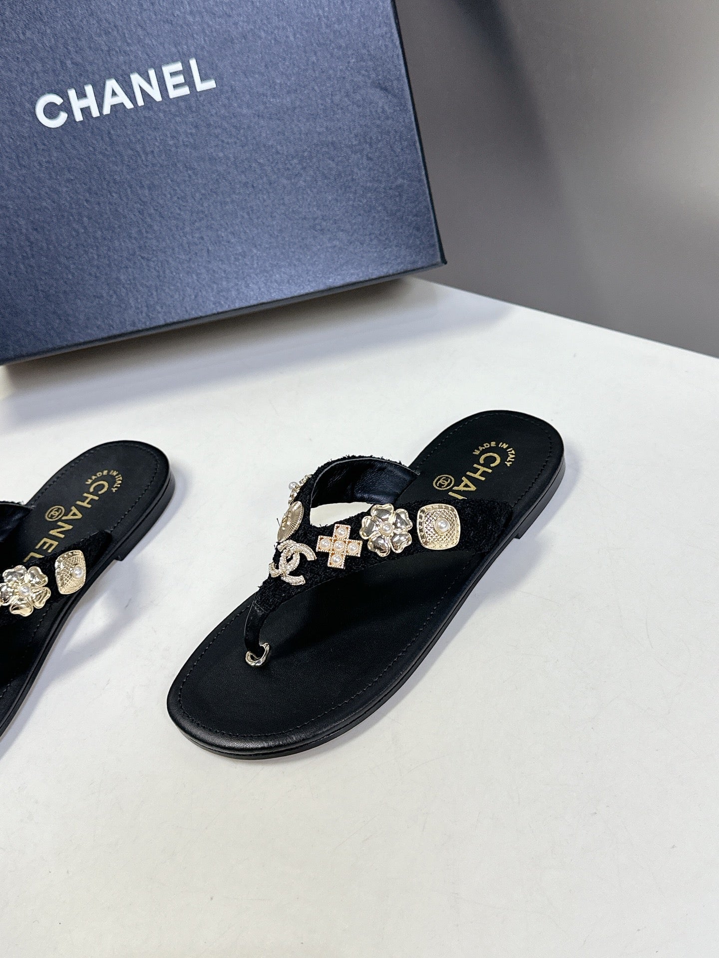 LuxluxHouse Best Quality Chanel Sandals