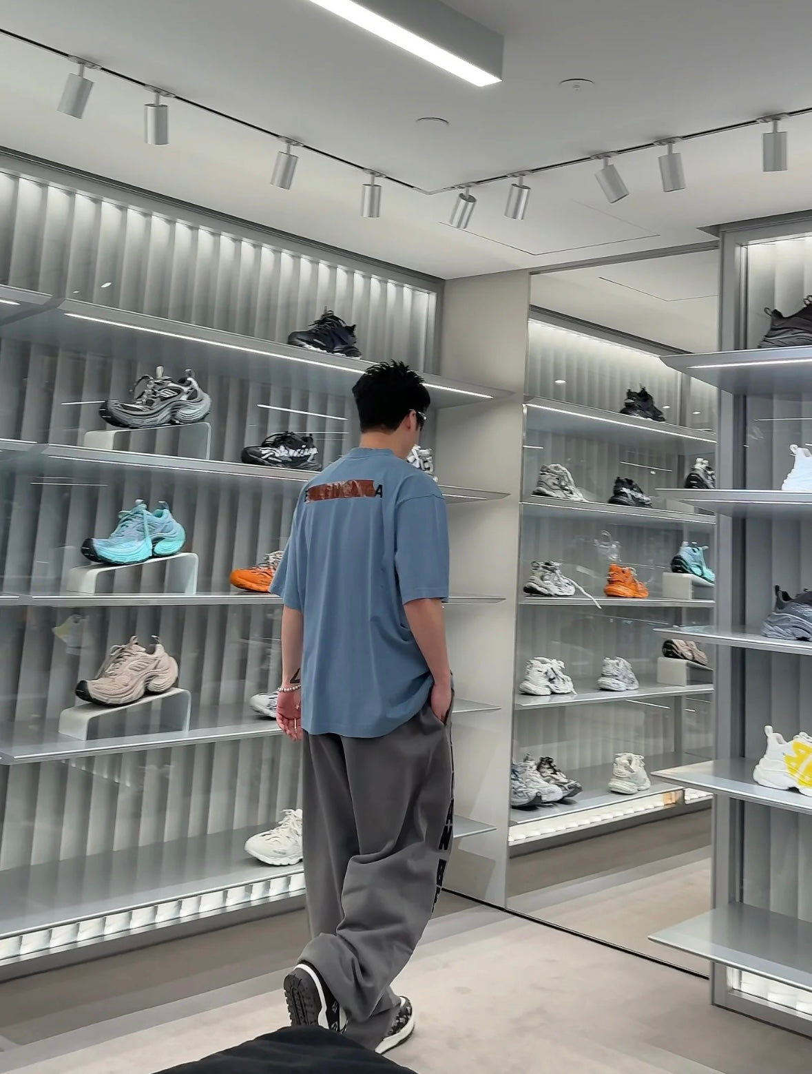 LuxluxHouse Best Quality Clothes Balenciaga T-shirt