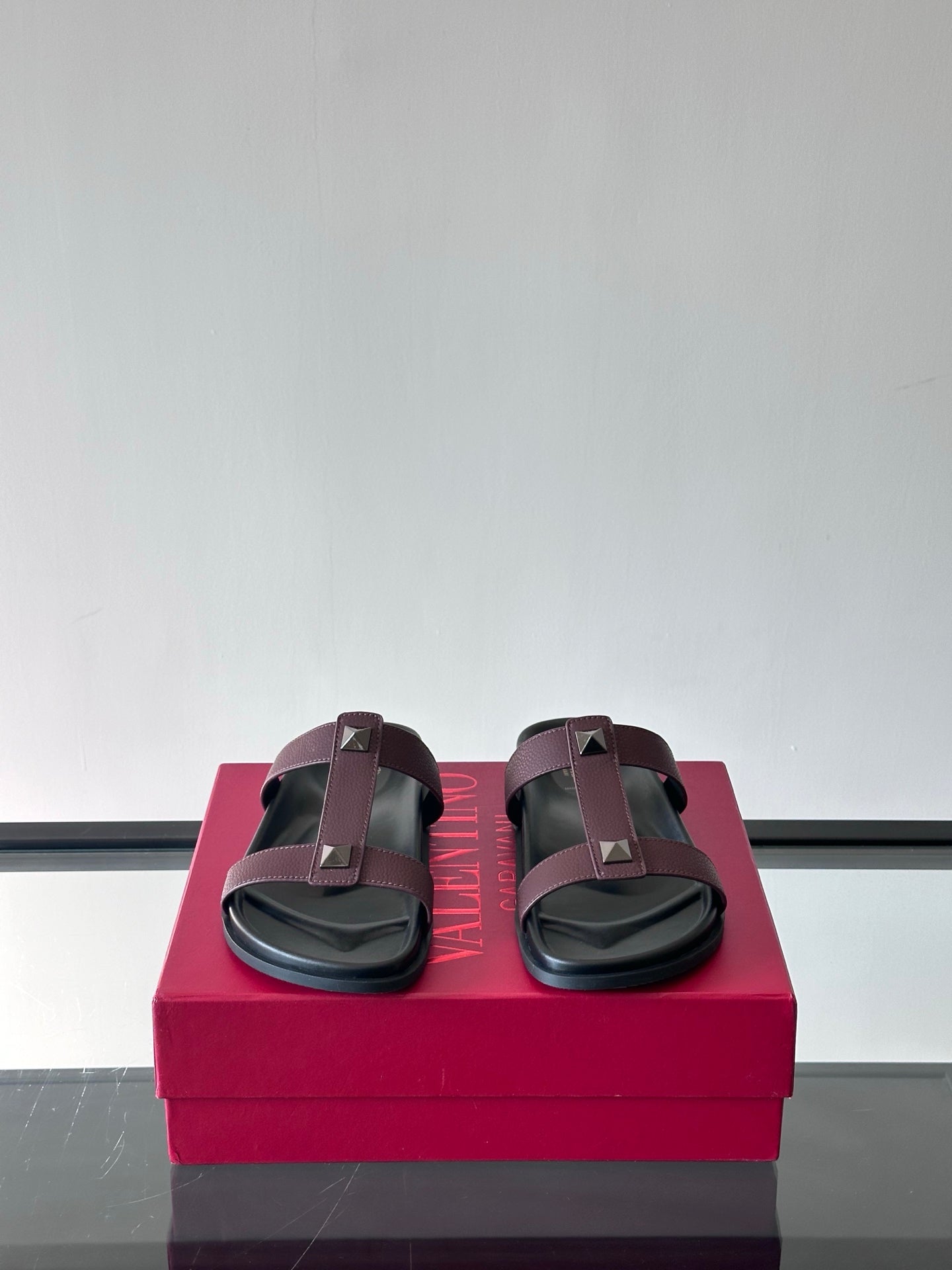 LuxluxHouse Best Quality Sandals Valentino