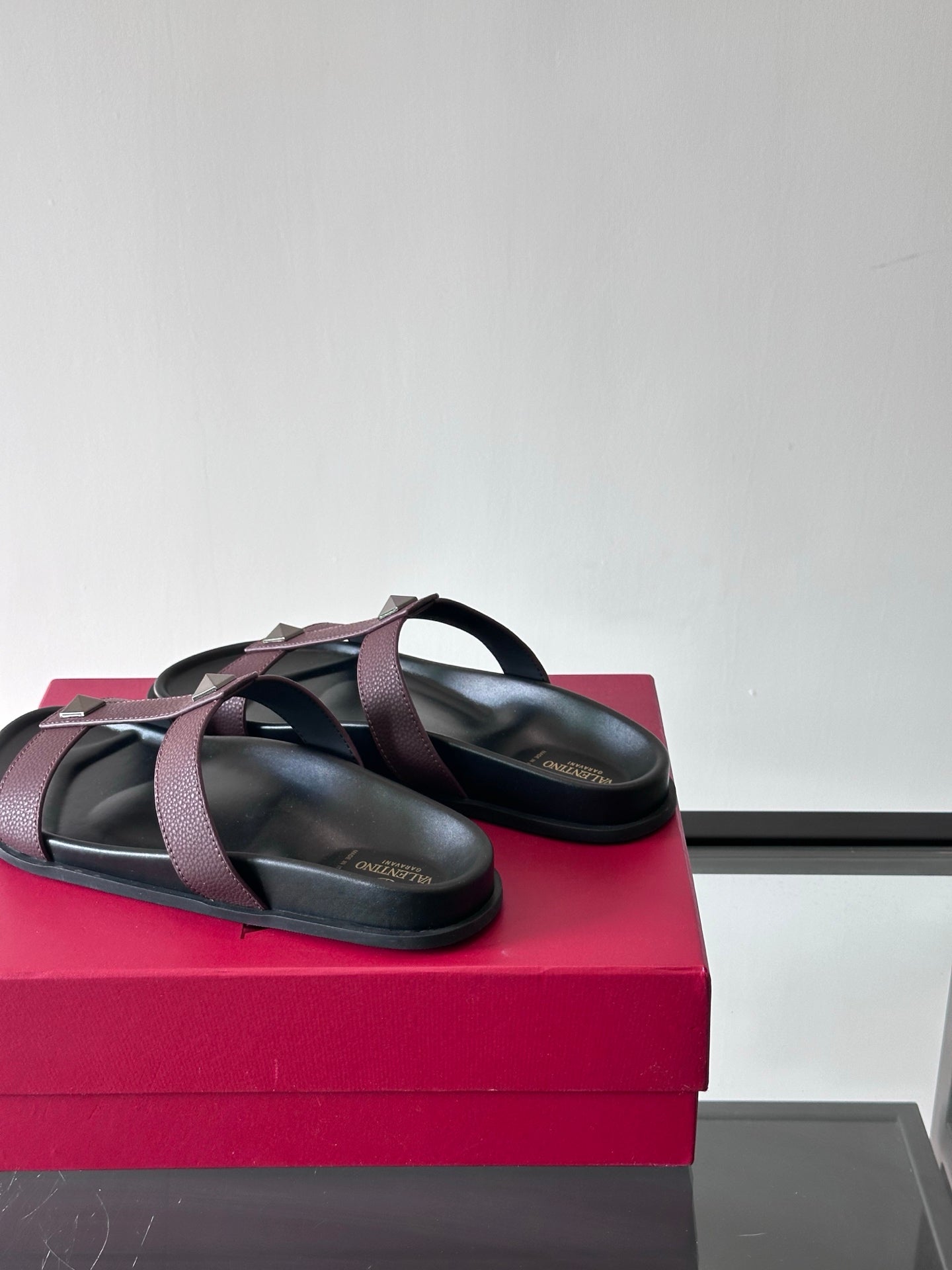 LuxluxHouse Best Quality Sandals Valentino