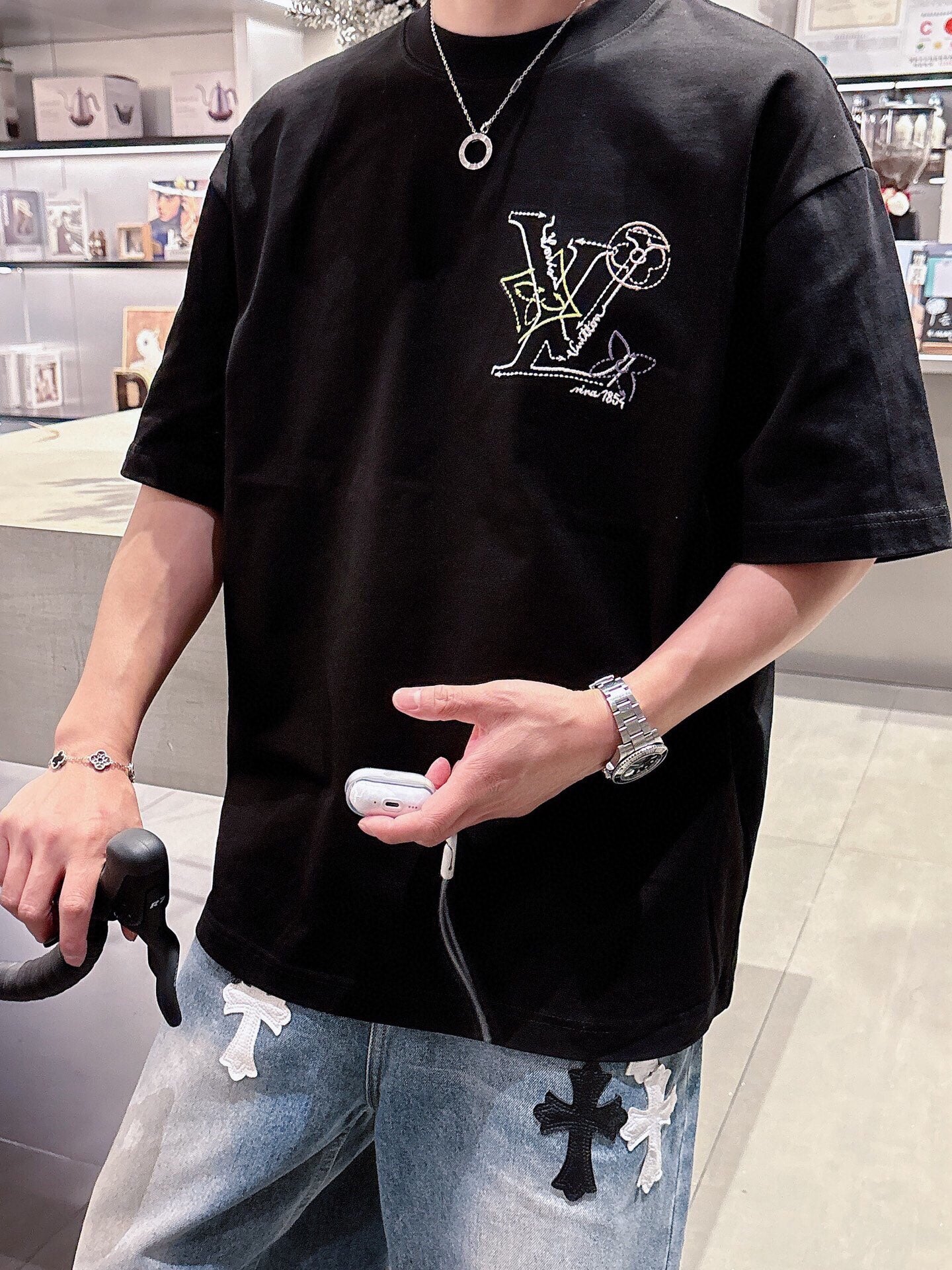 LuxluxHouse Best Quality Clothes T-shirt Louis Vuitton