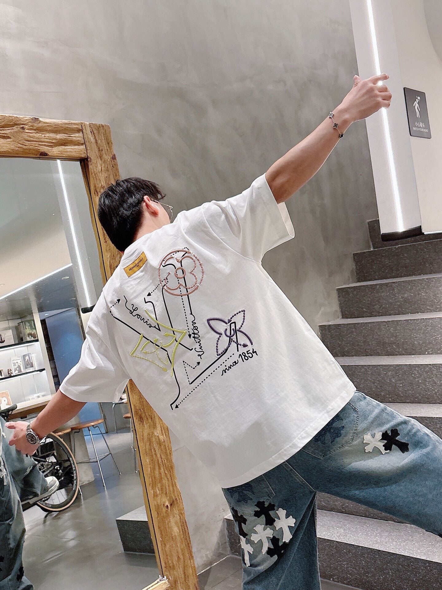 LuxluxHouse Best Quality Clothes T-shirt Louis Vuitton