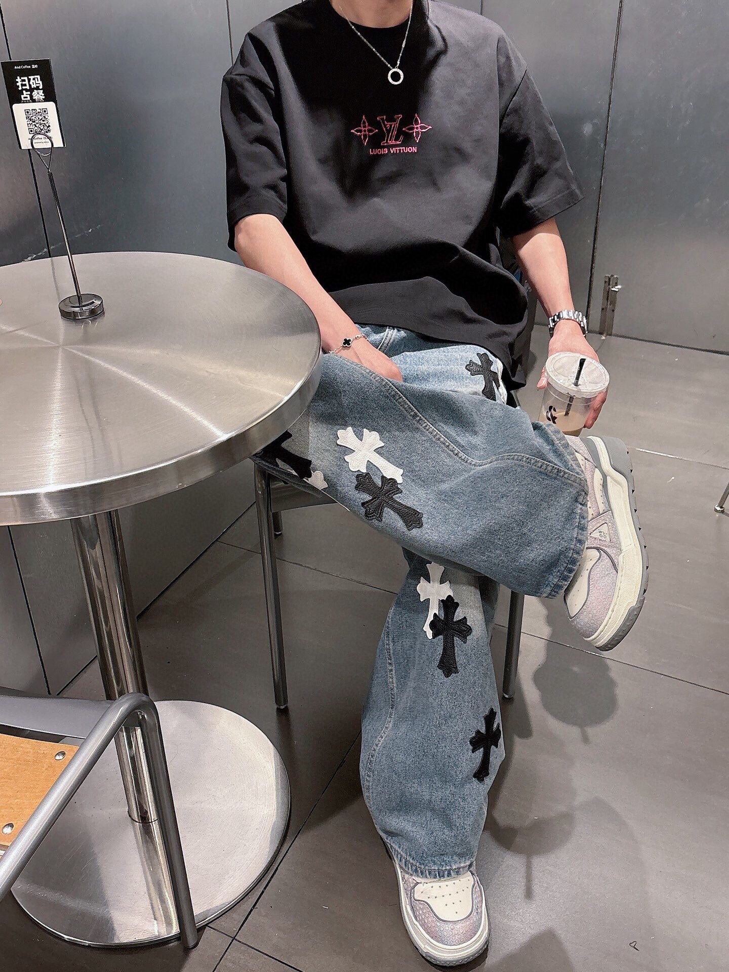 LuxluxHouse Best Quality Clothes T-shirt Louis Vuitton