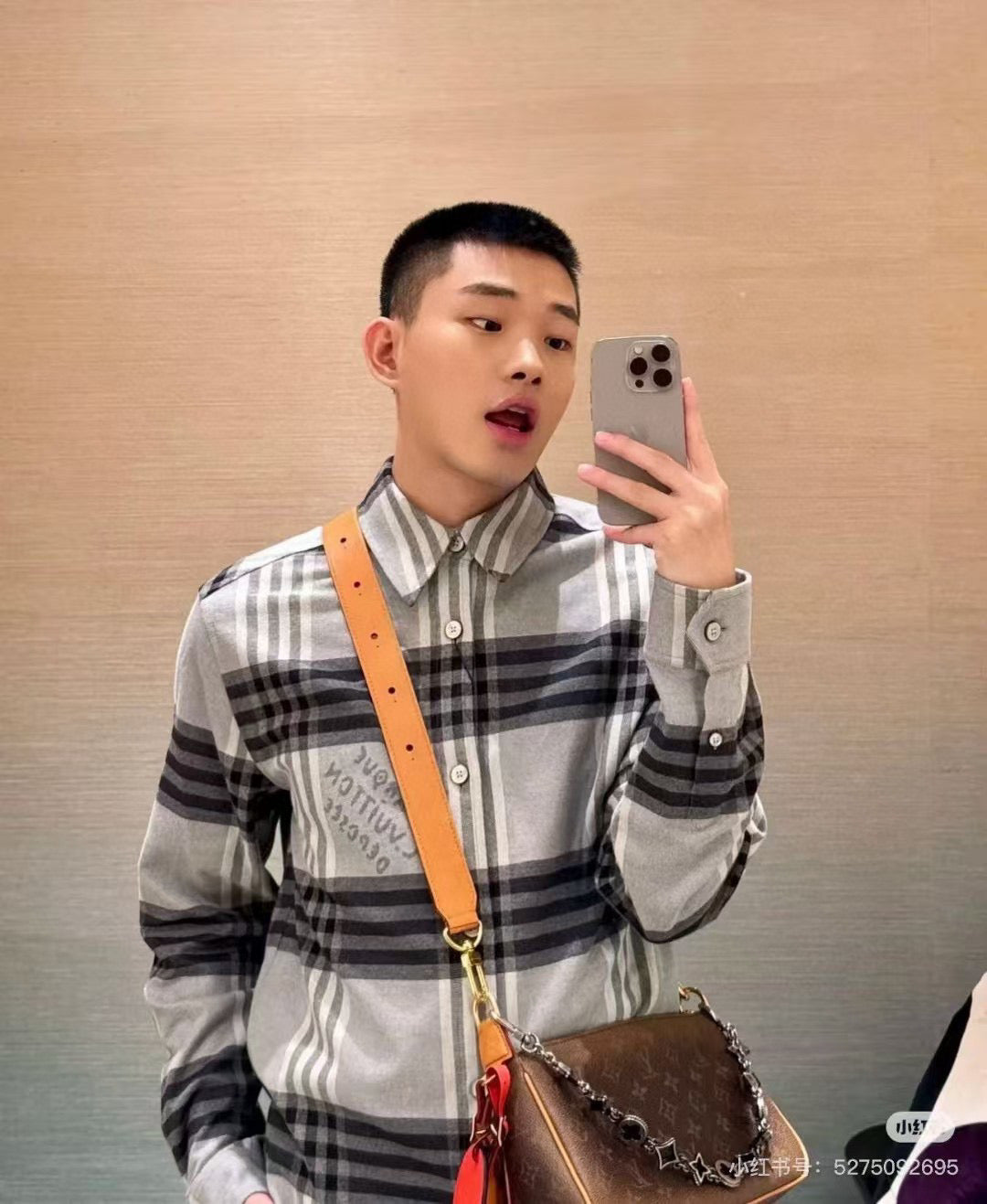 LuxluxHouse Best Quality Clothes Shirts&Polo Louis Vuitton