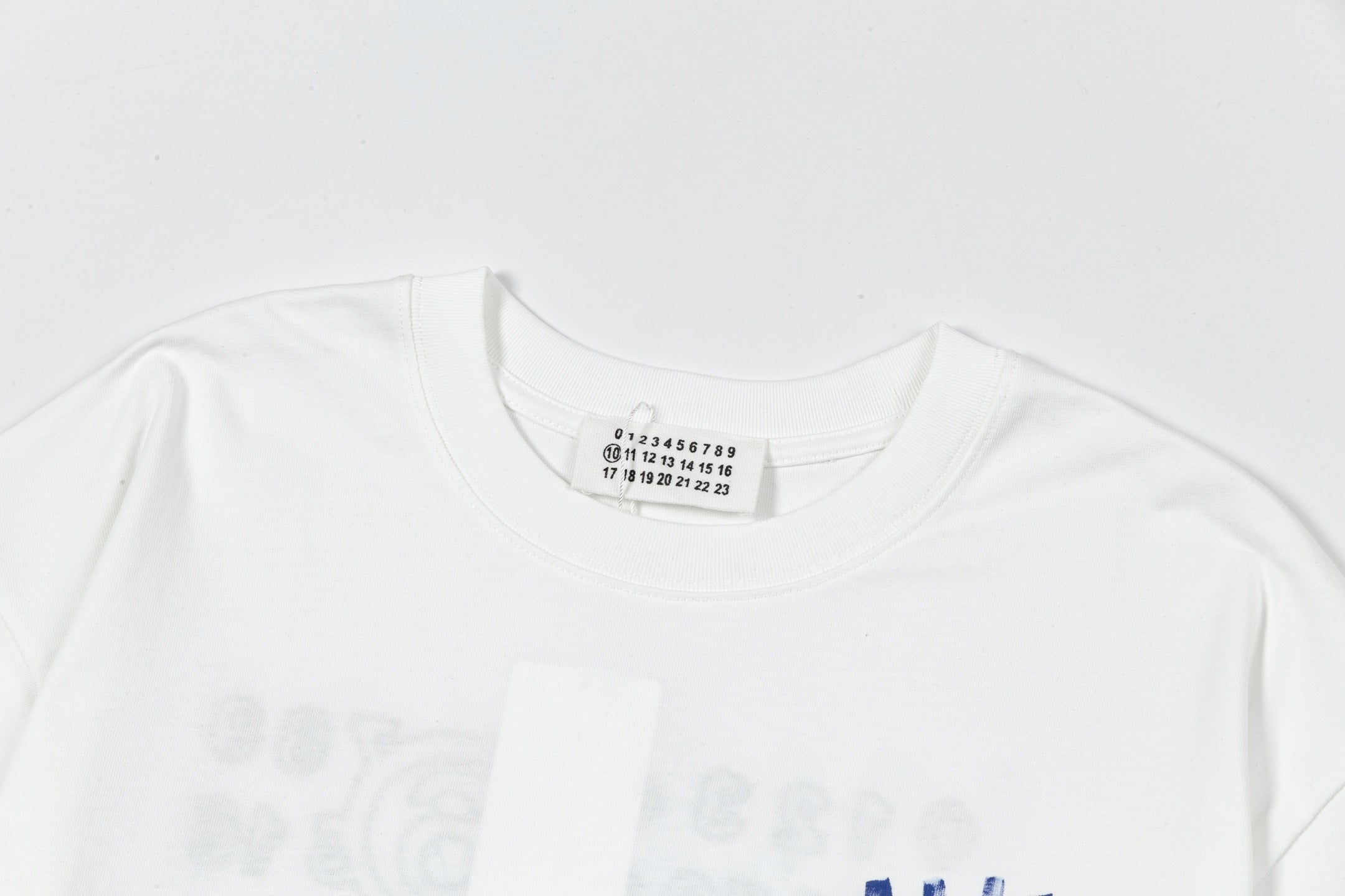 LuxluxHouse Best Quality Clothes T-shirt Chanel & Maison Margiela