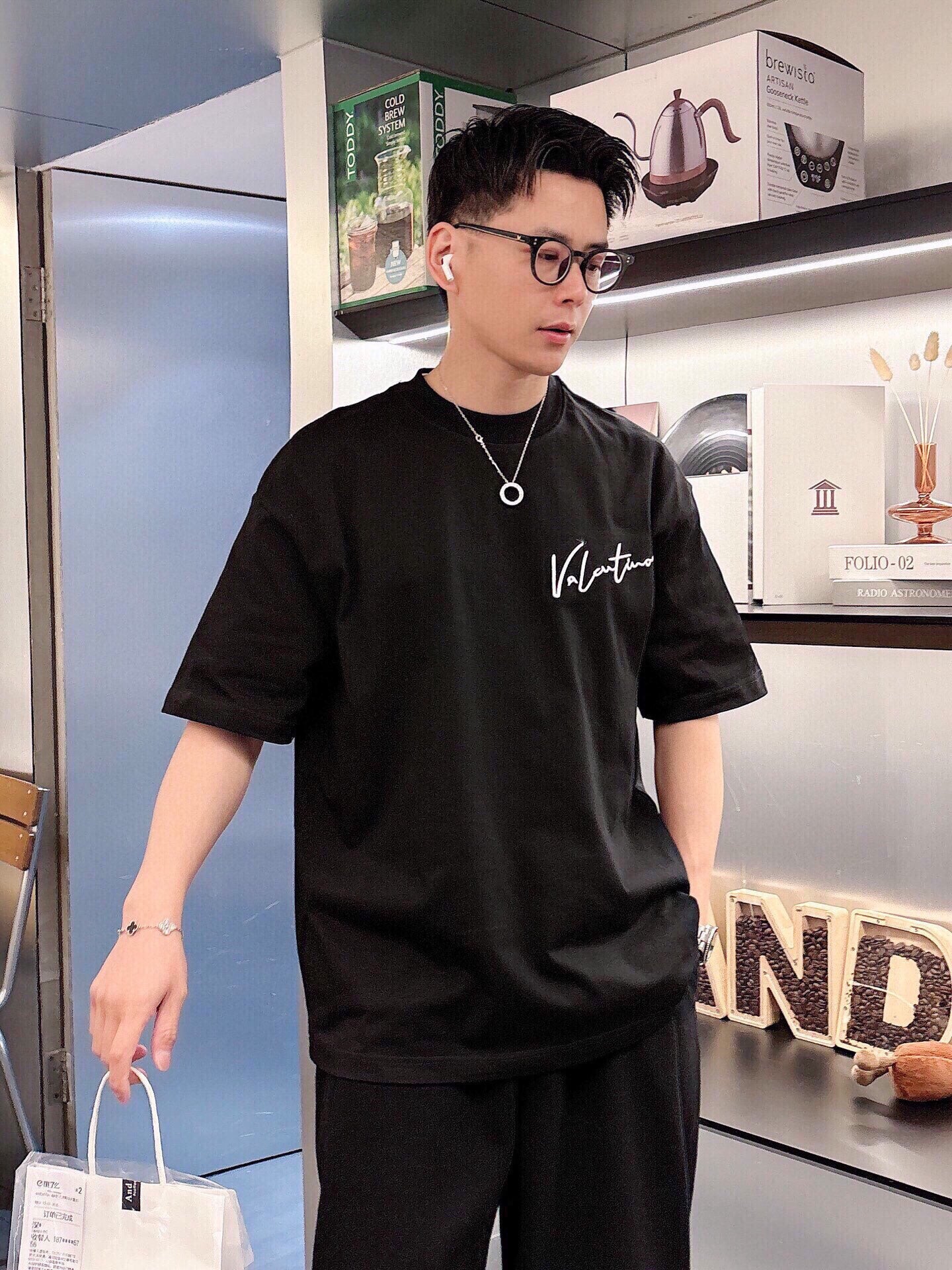 LuxluxHouse Best Quality Clothes Valentino T-shirt