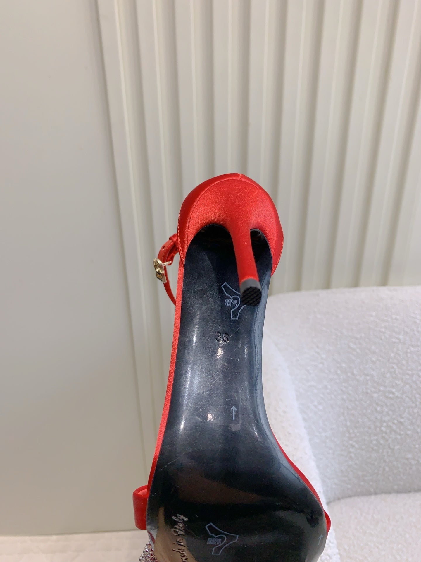 LuxluxHouse Best Quality Dolce & Gabbana Women Shoes