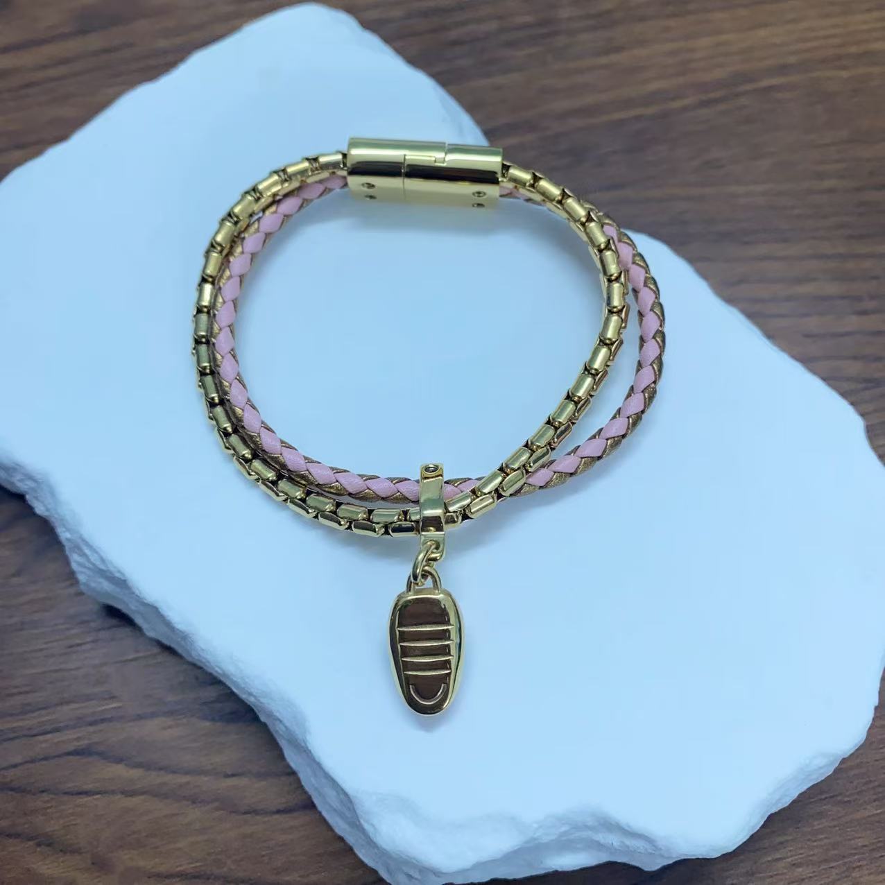 LuxluxHouse Low Price And High Quality Accessories Bvlgari