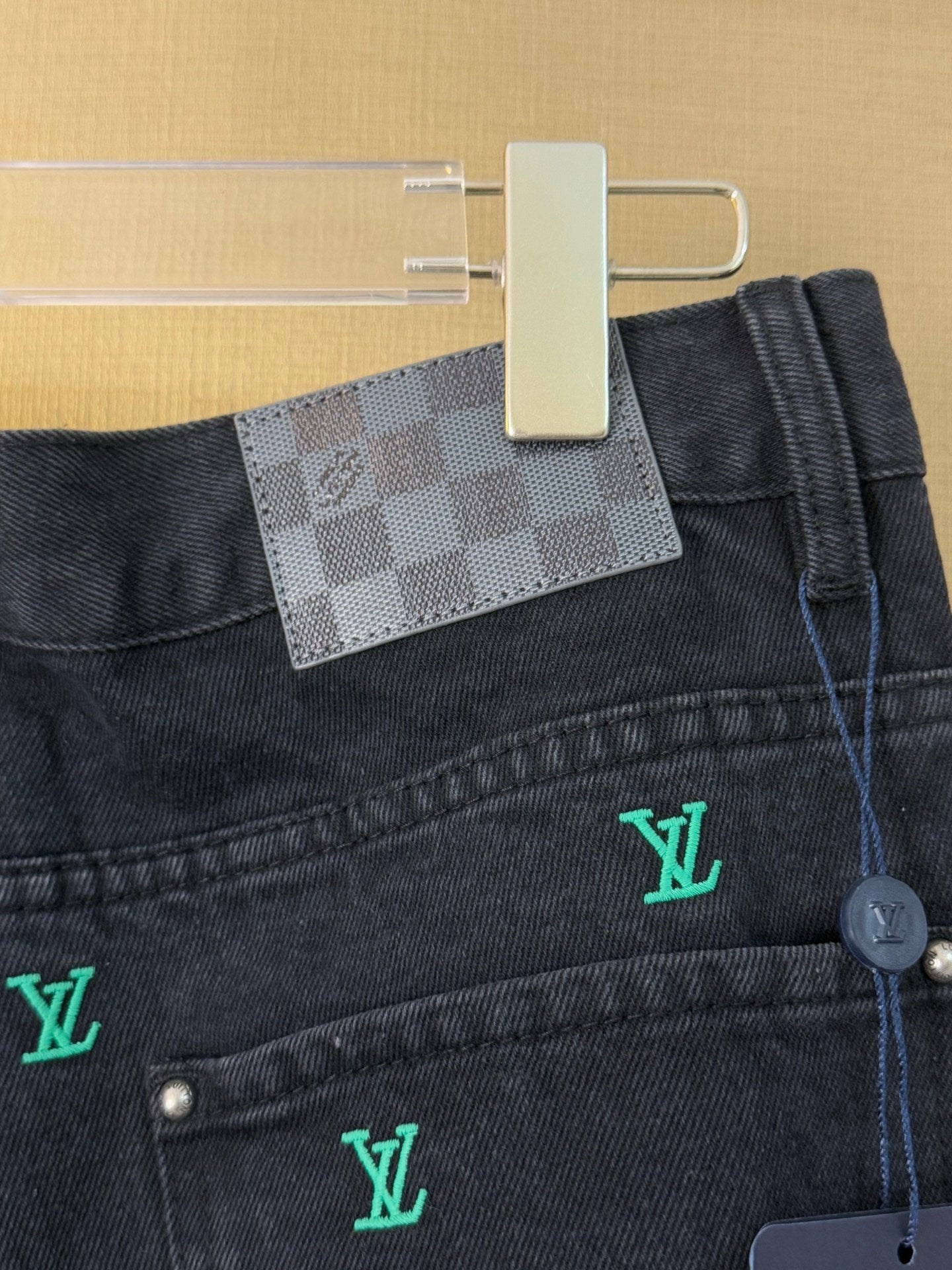 LuxluxHouse Best Quality Clothes Pants Louis Vuitton