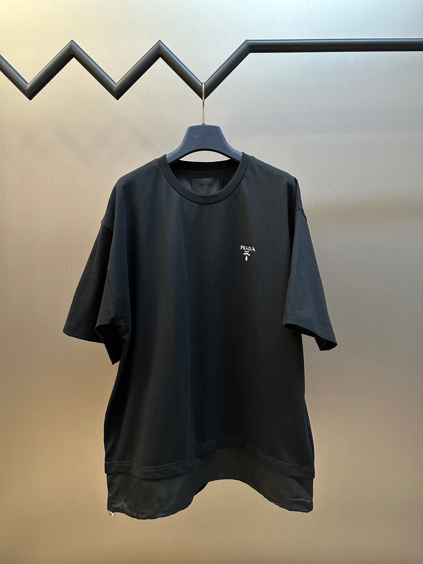 LuxluxHouse Best Quality Clothes T-shirt Prada