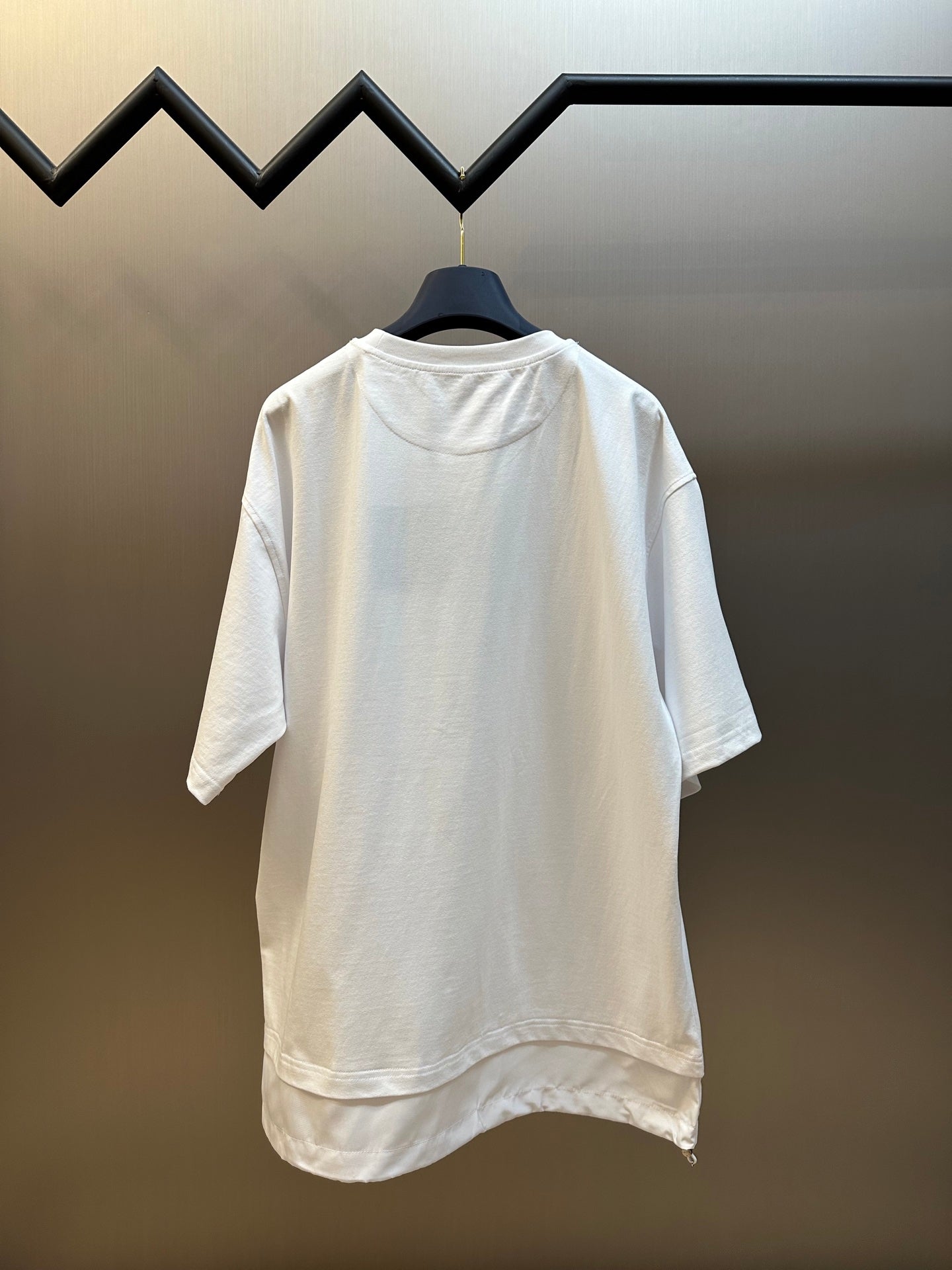 LuxluxHouse Best Quality Clothes T-shirt Prada