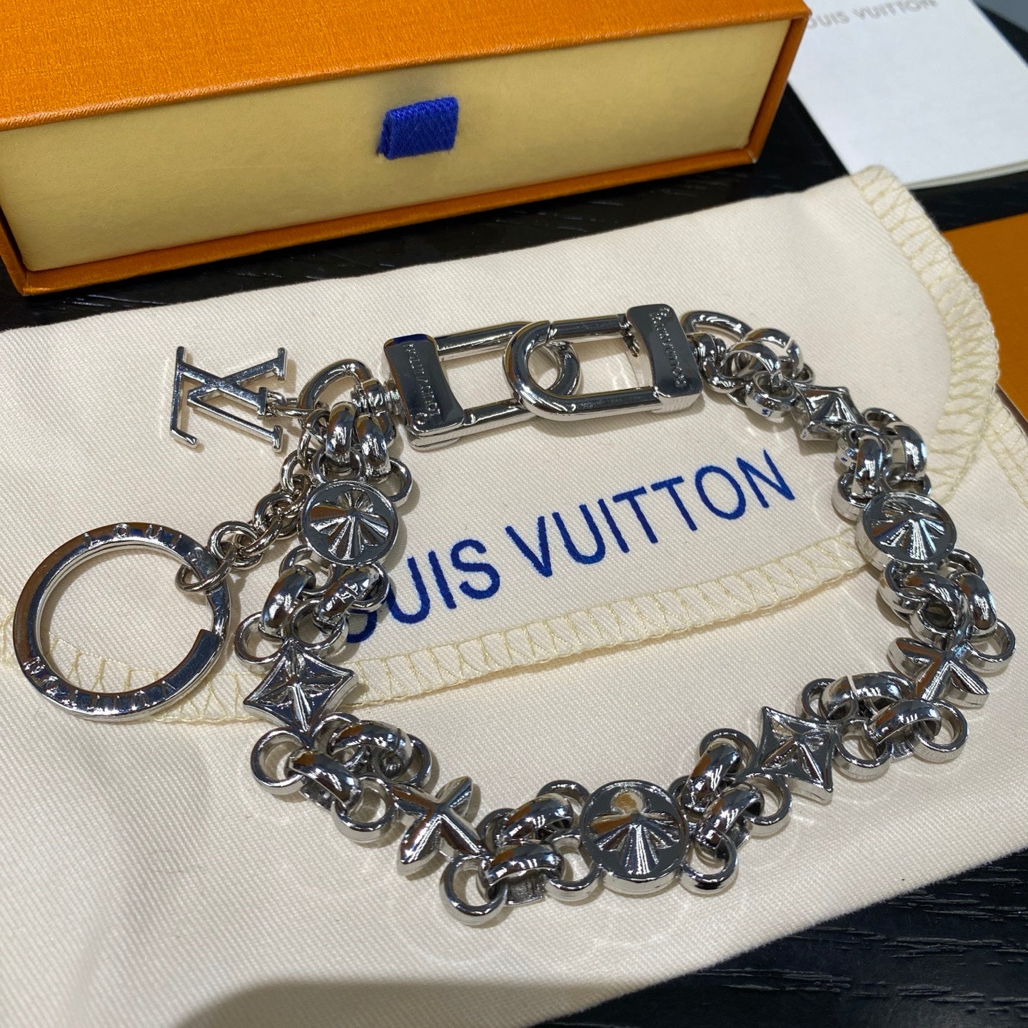 LuxluxHouse Best Quality Accessories Keychain Louis Vuitton