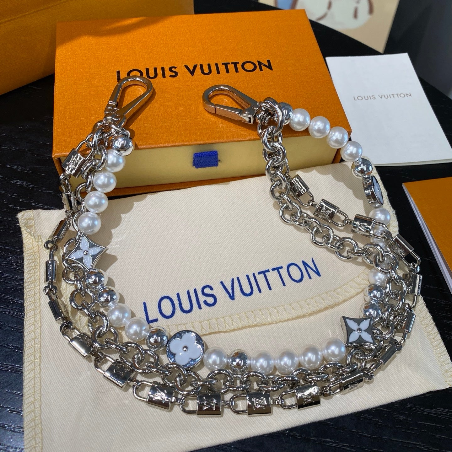 LuxluxHouse Best Quality Accessories Keychain Louis Vuitton
