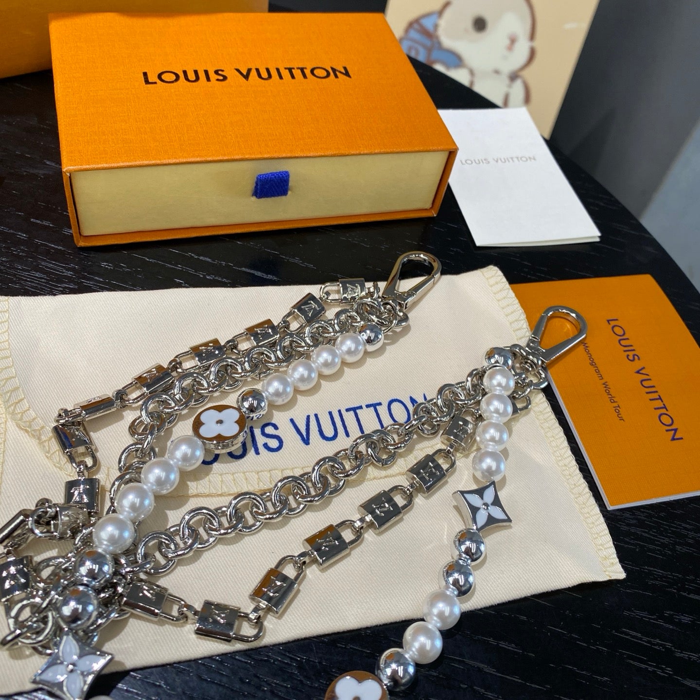 LuxluxHouse Best Quality Accessories Keychain Louis Vuitton
