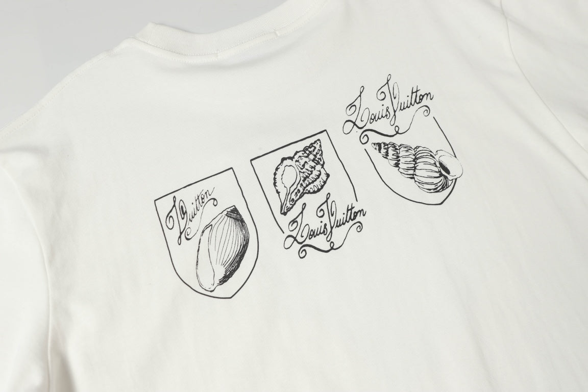 LuxluxHouse Best Quality Clothes T-shirt Louis Vuitton
