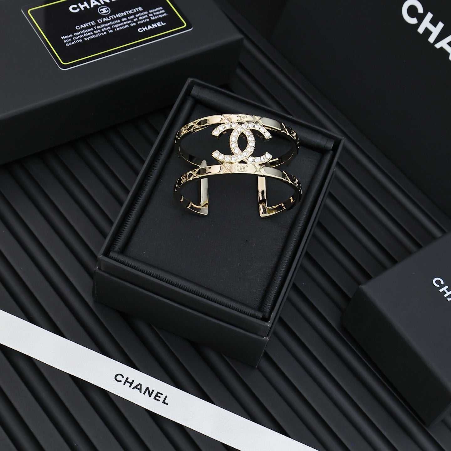 LuxluxHouse Best Quality Accessories Bracelet Bracelet Earrings Chanel Earrings
