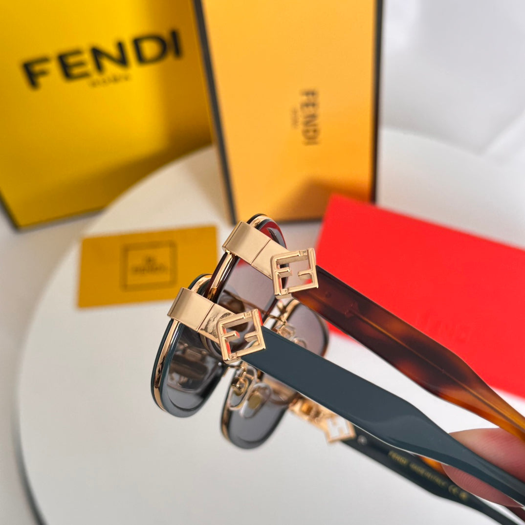 LuxluxHouse Best Quality Glasses Fendi