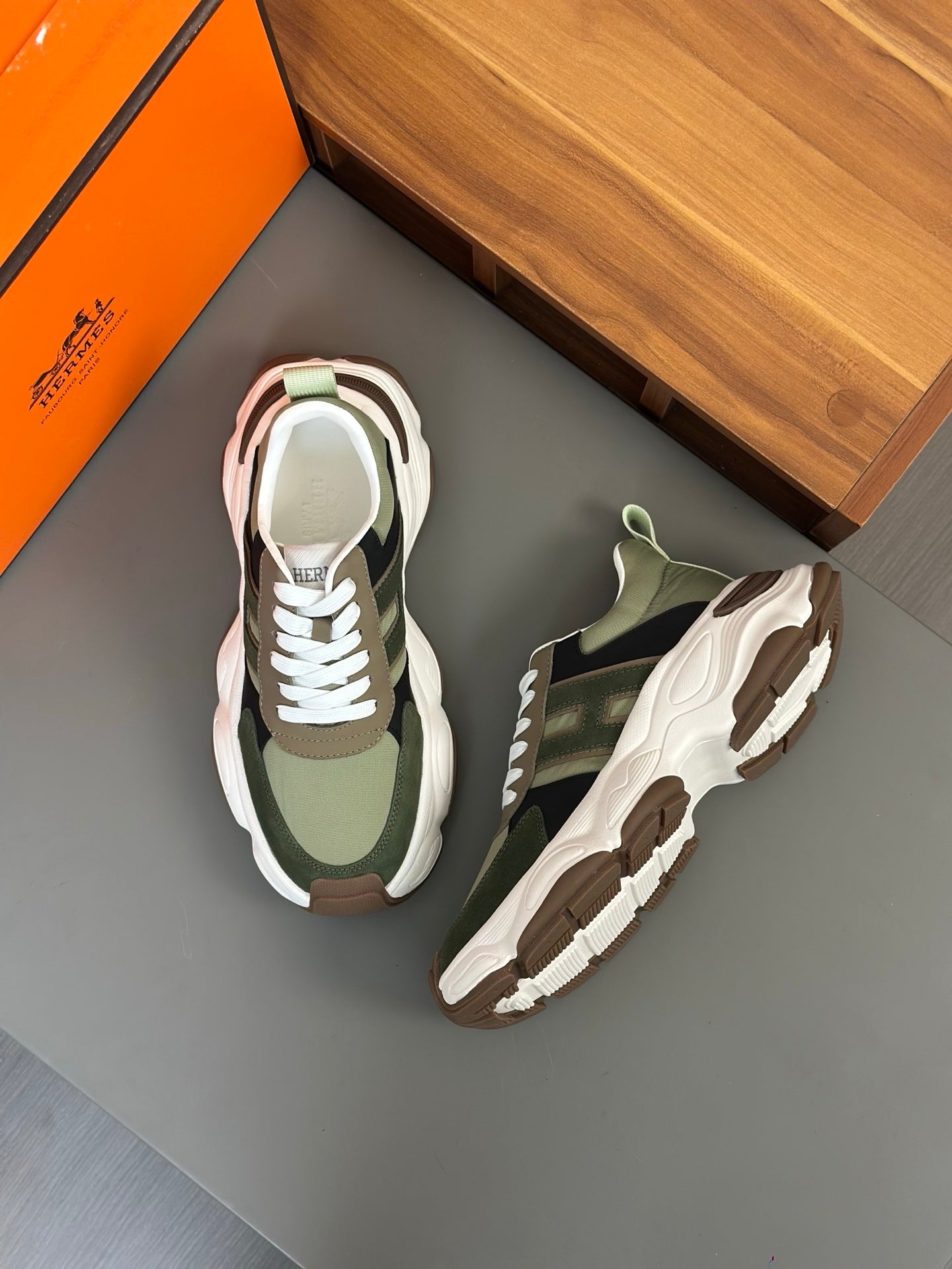 LuxluxHouse Best Quality Shoes Hermes