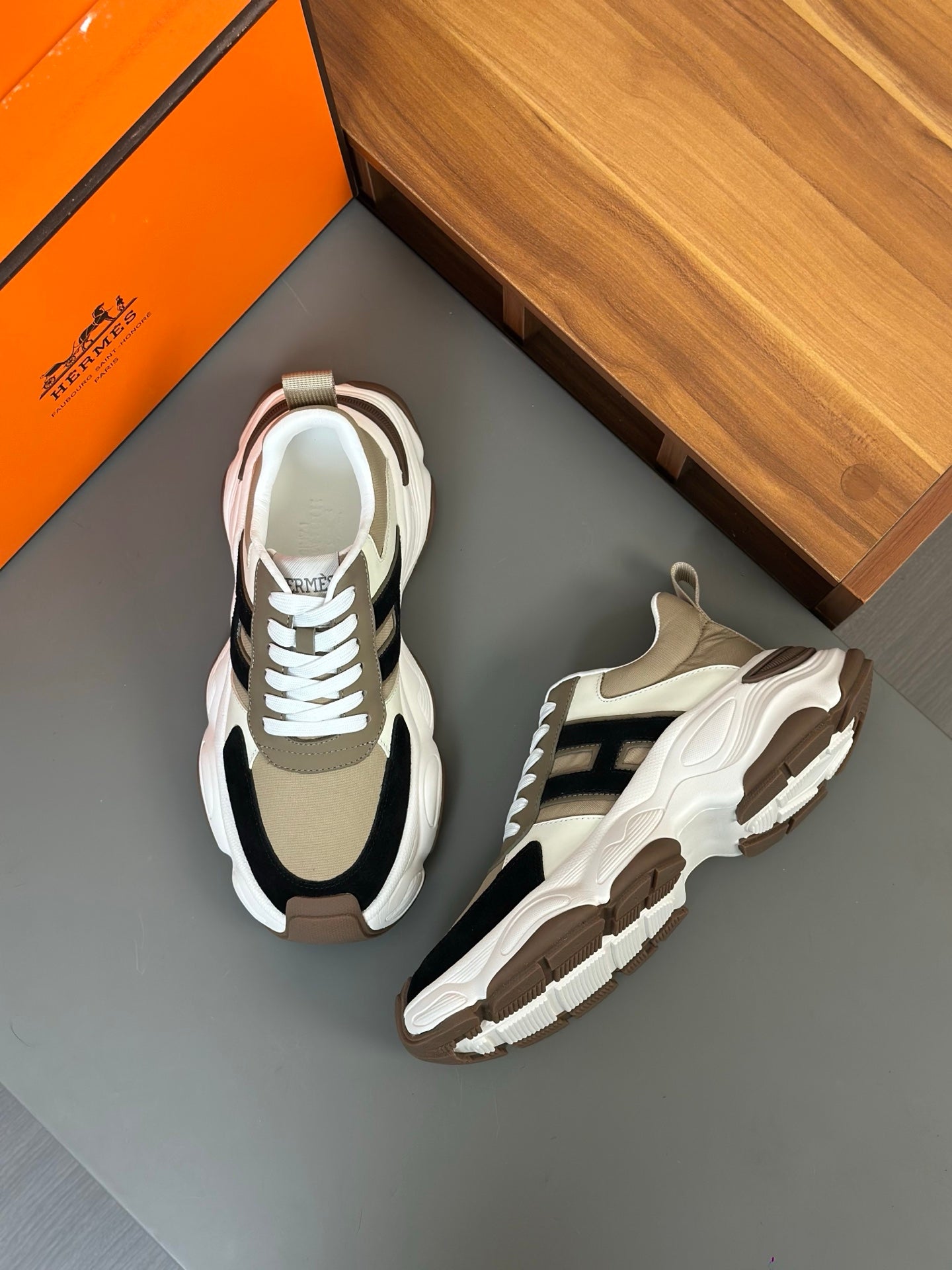 LuxluxHouse Best Quality Shoes Hermes