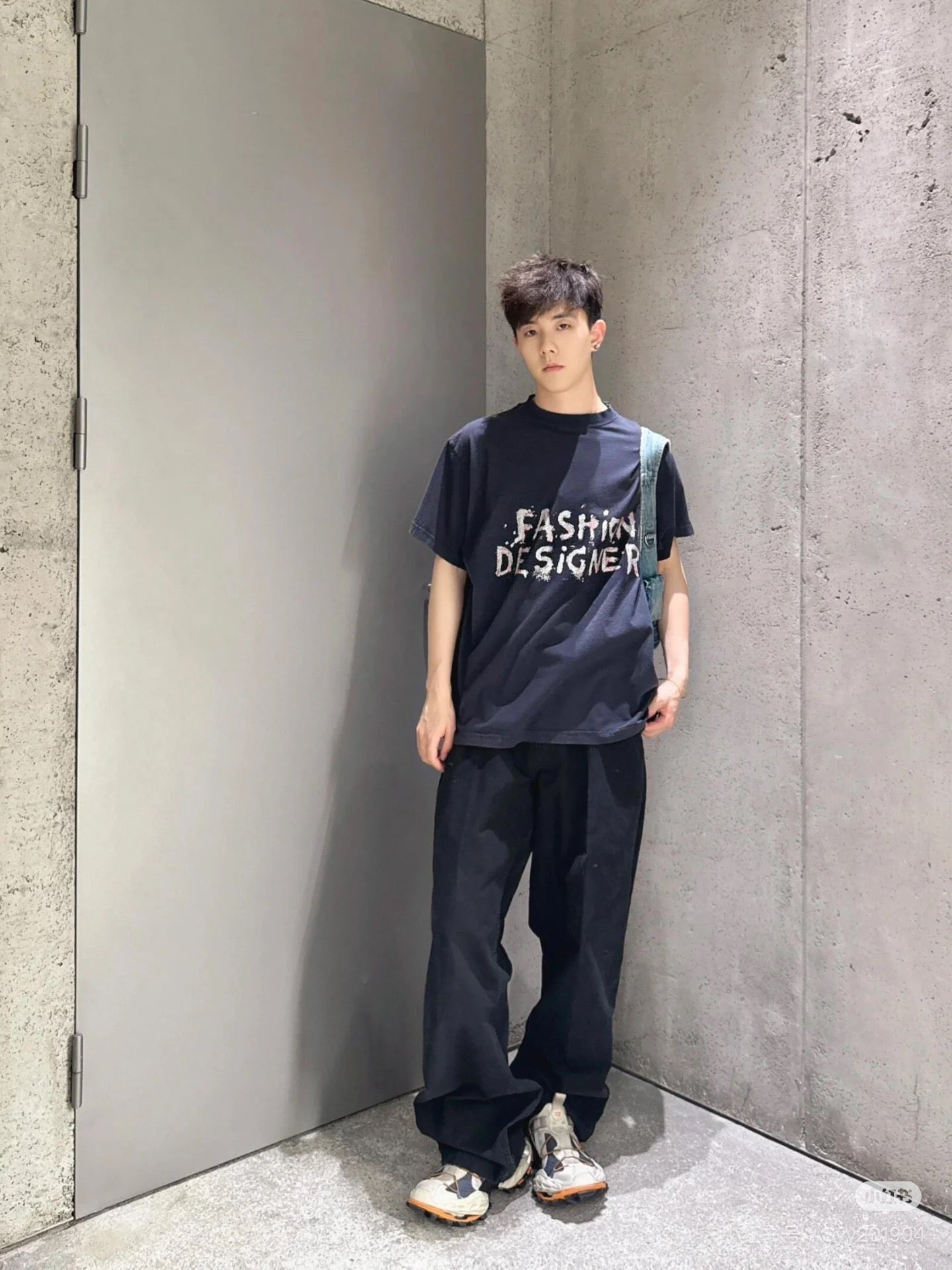 LuxluxHouse Best Quality Clothes Balenciaga T-shirt