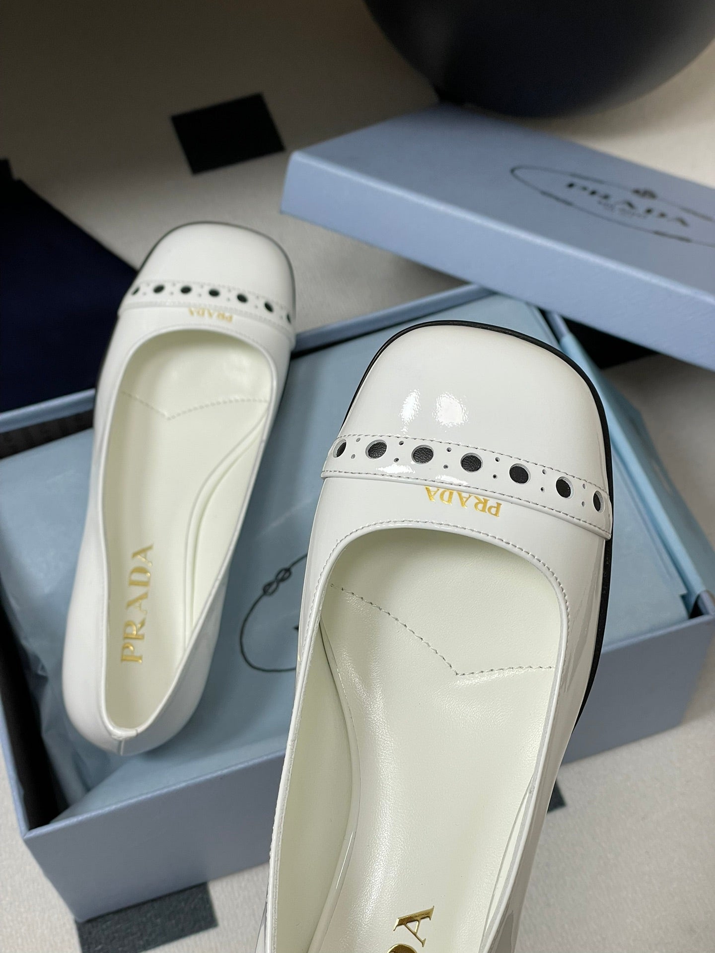 LuxluxHouse Best Quality Women Shoes Prada