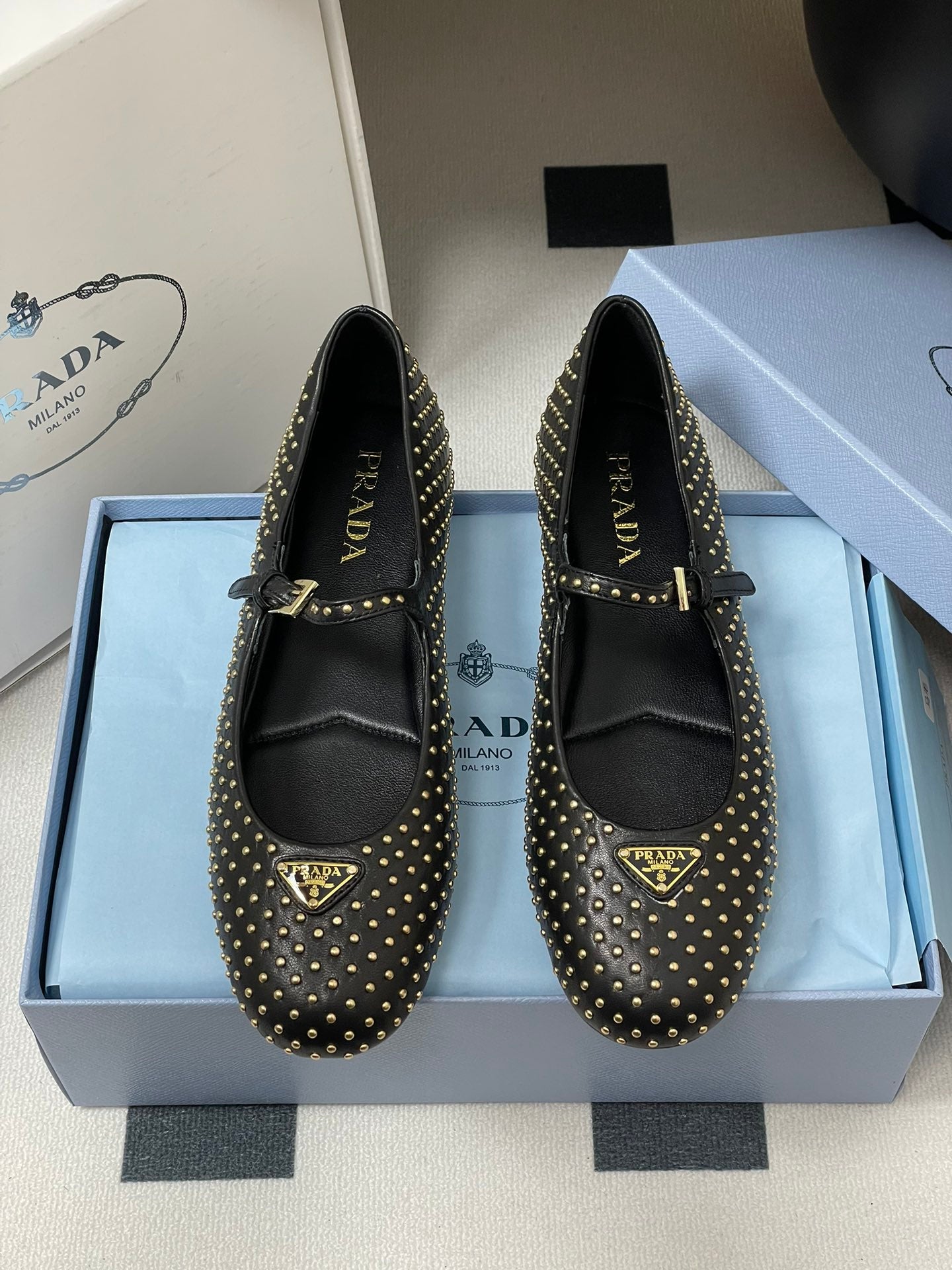 LuxluxHouse Best Quality Women Shoes Prada