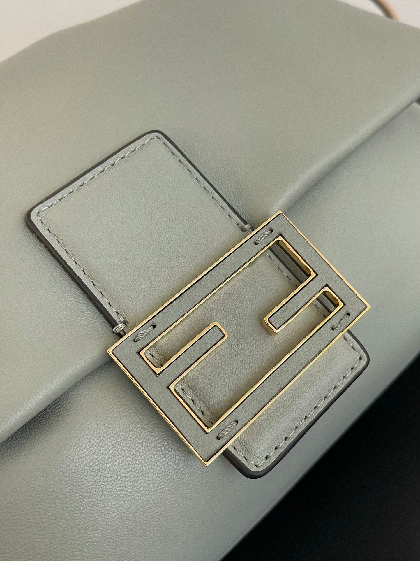 LuxluxHouse Best Quality Bags Women Fendi