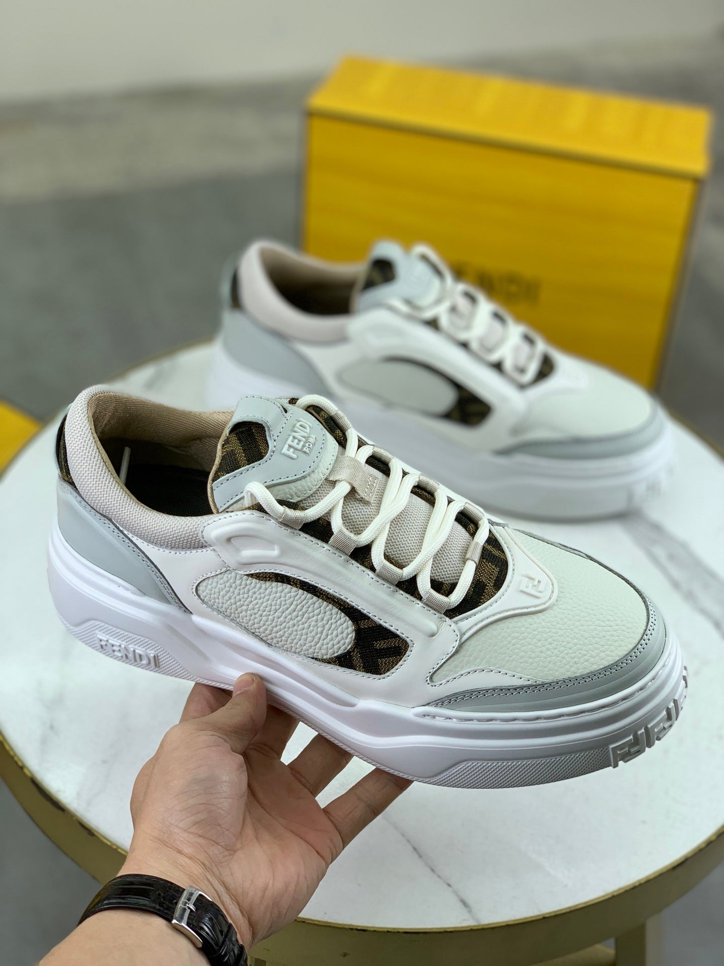 LuxluxHouse Best Quality Shoes Fendi