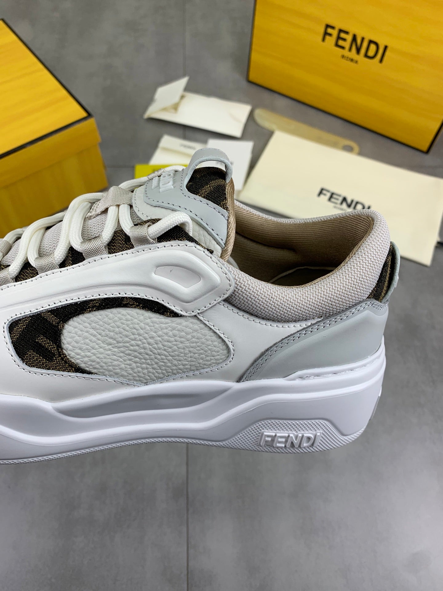 LuxluxHouse Best Quality Shoes Fendi