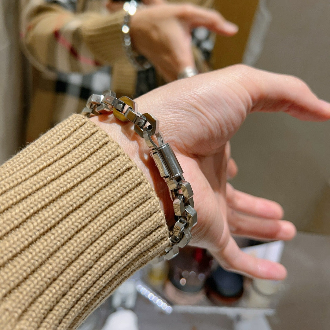 LuxluxHouse Best Quality Accessories Bracelet Balenciaga