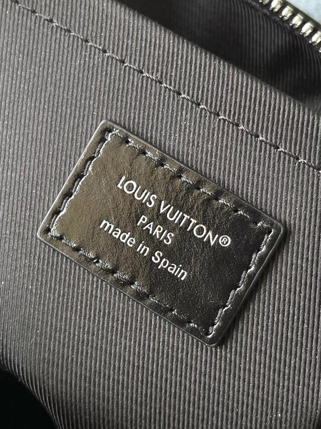 LuxluxHouse Best Quality Bags Louis Vuitton Women Men