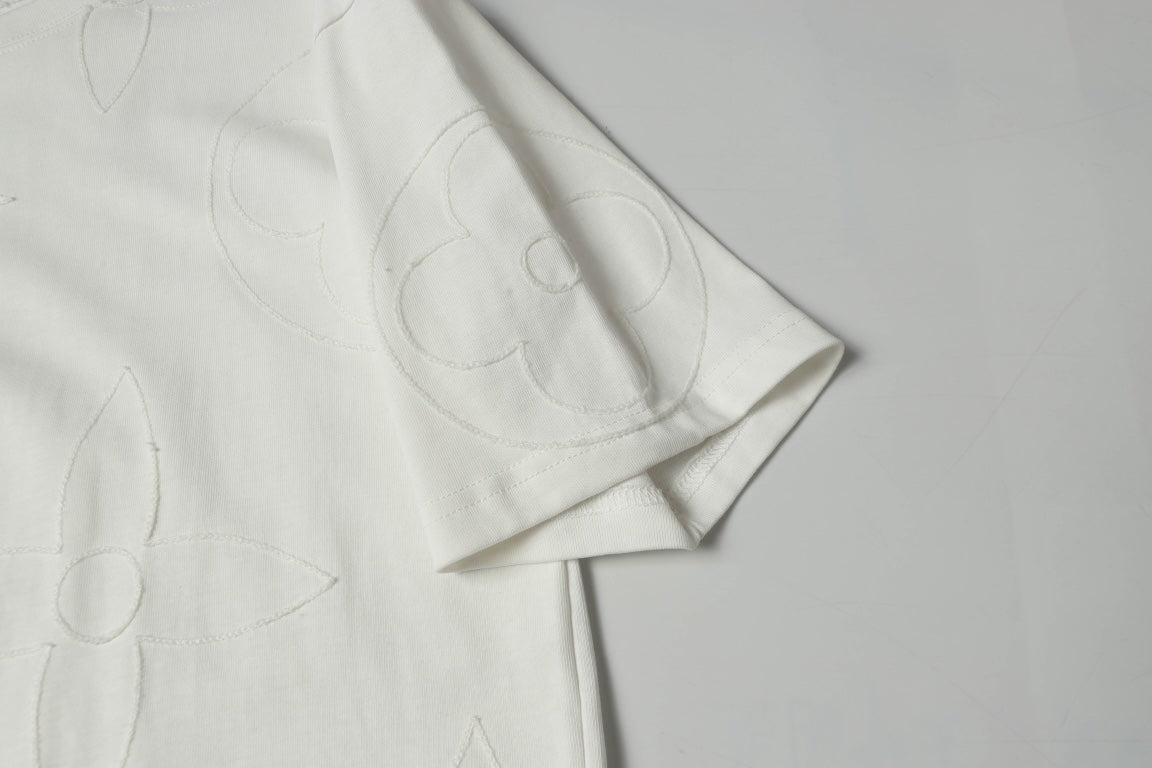 LuxluxHouse Best Quality Clothes T-shirt Louis Vuitton
