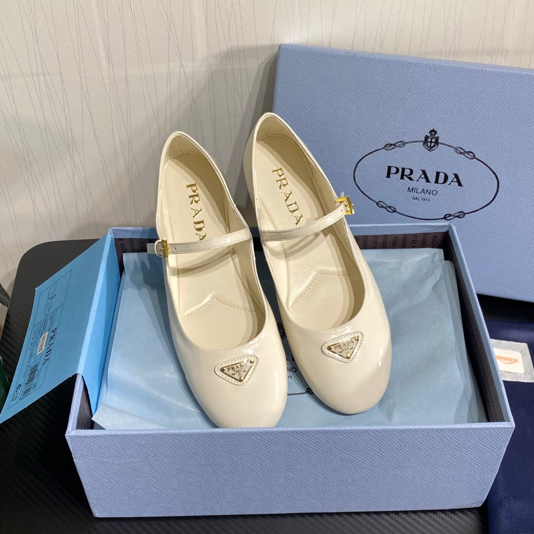 LuxluxHouse Best Quality Women Shoes Prada