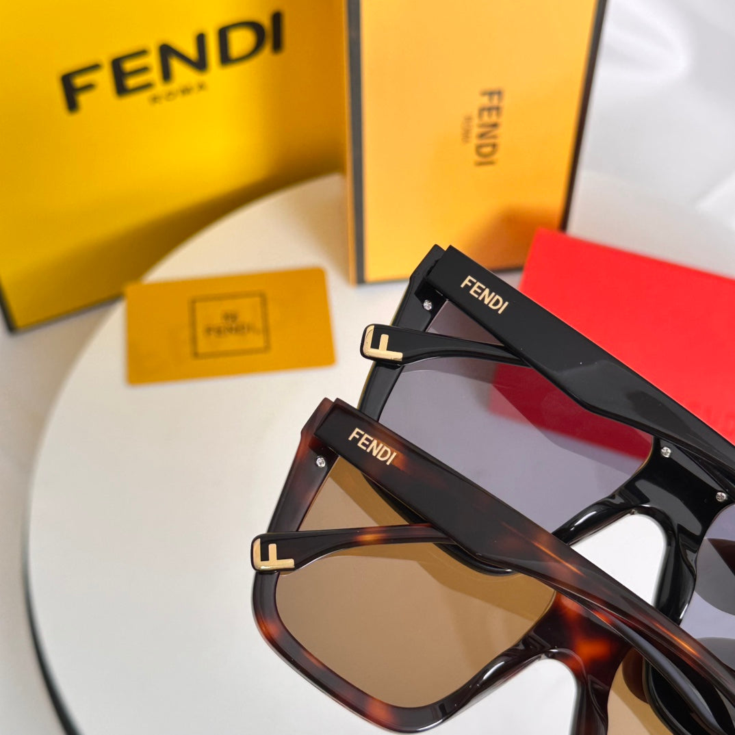 LuxluxHouse Best Quality Glasses Fendi