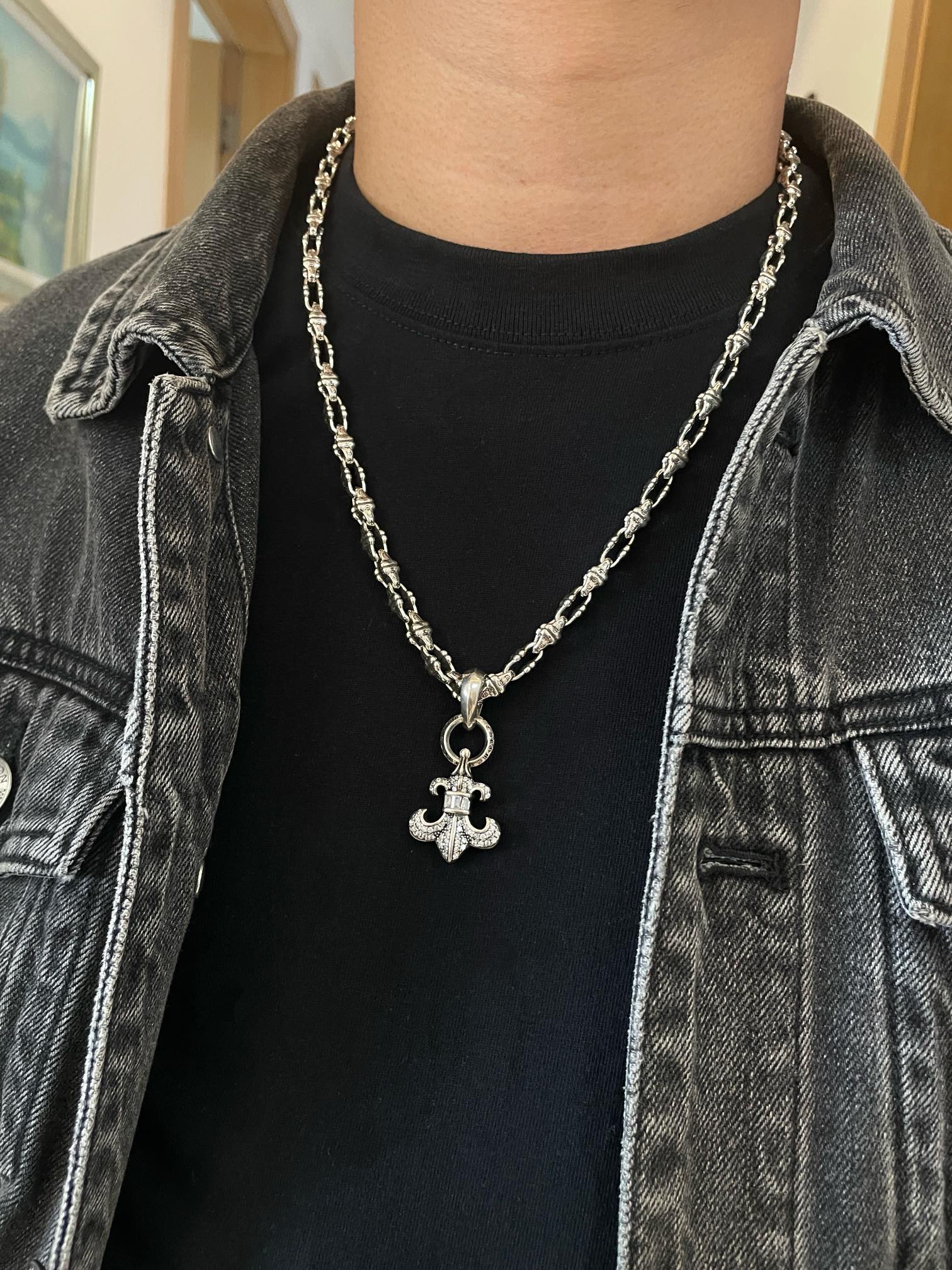 LuxluxHouse Best Quality Accessories Necklace Chrome Hearts