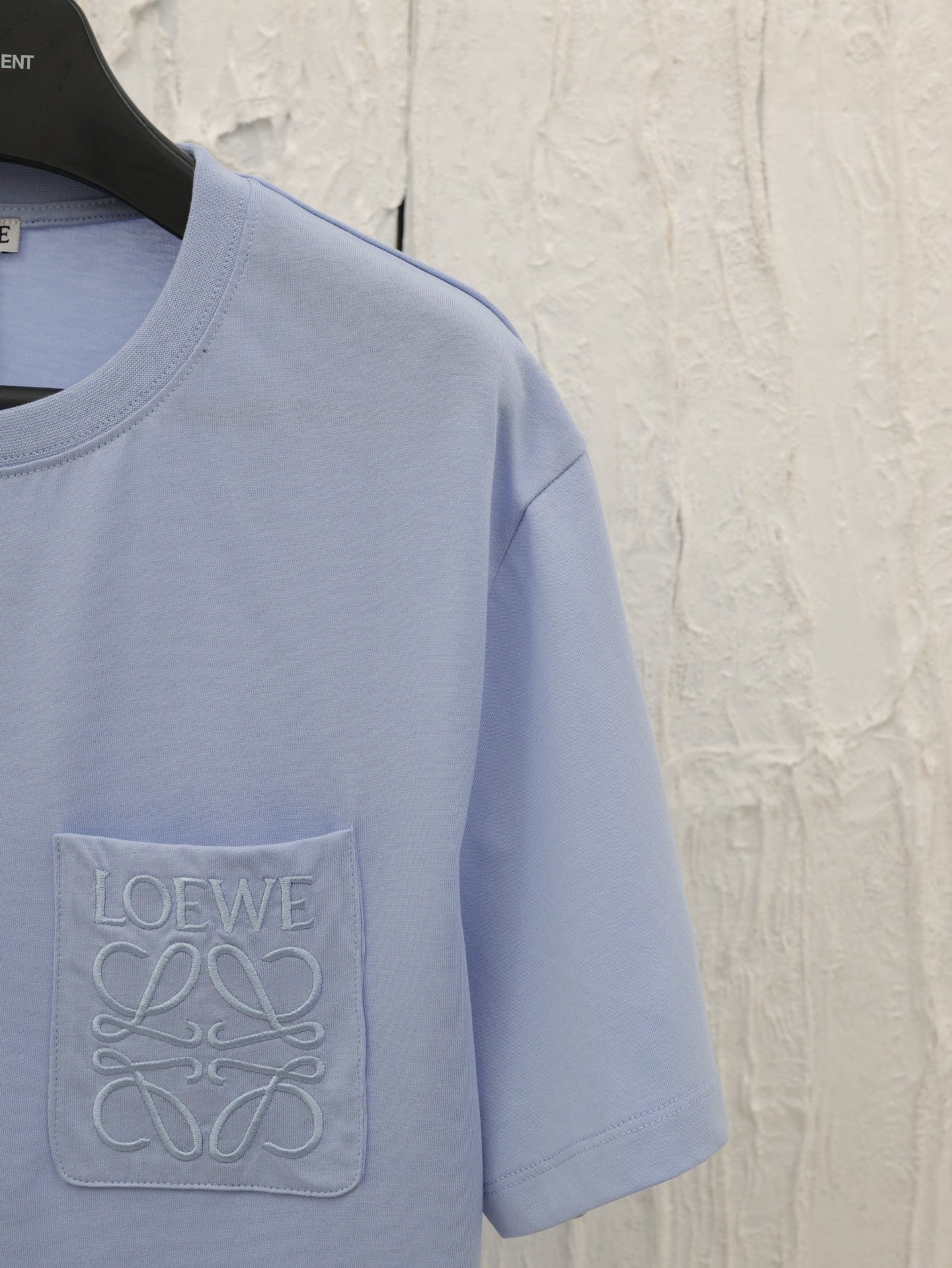 LuxluxHouse Best Quality Clothes T-shirt Loewe