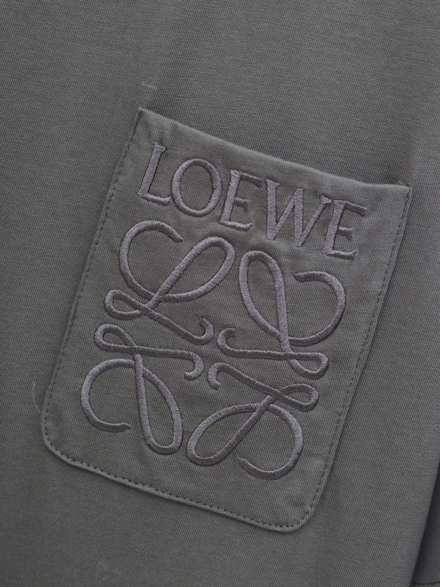 LuxluxHouse Best Quality Clothes T-shirt Loewe