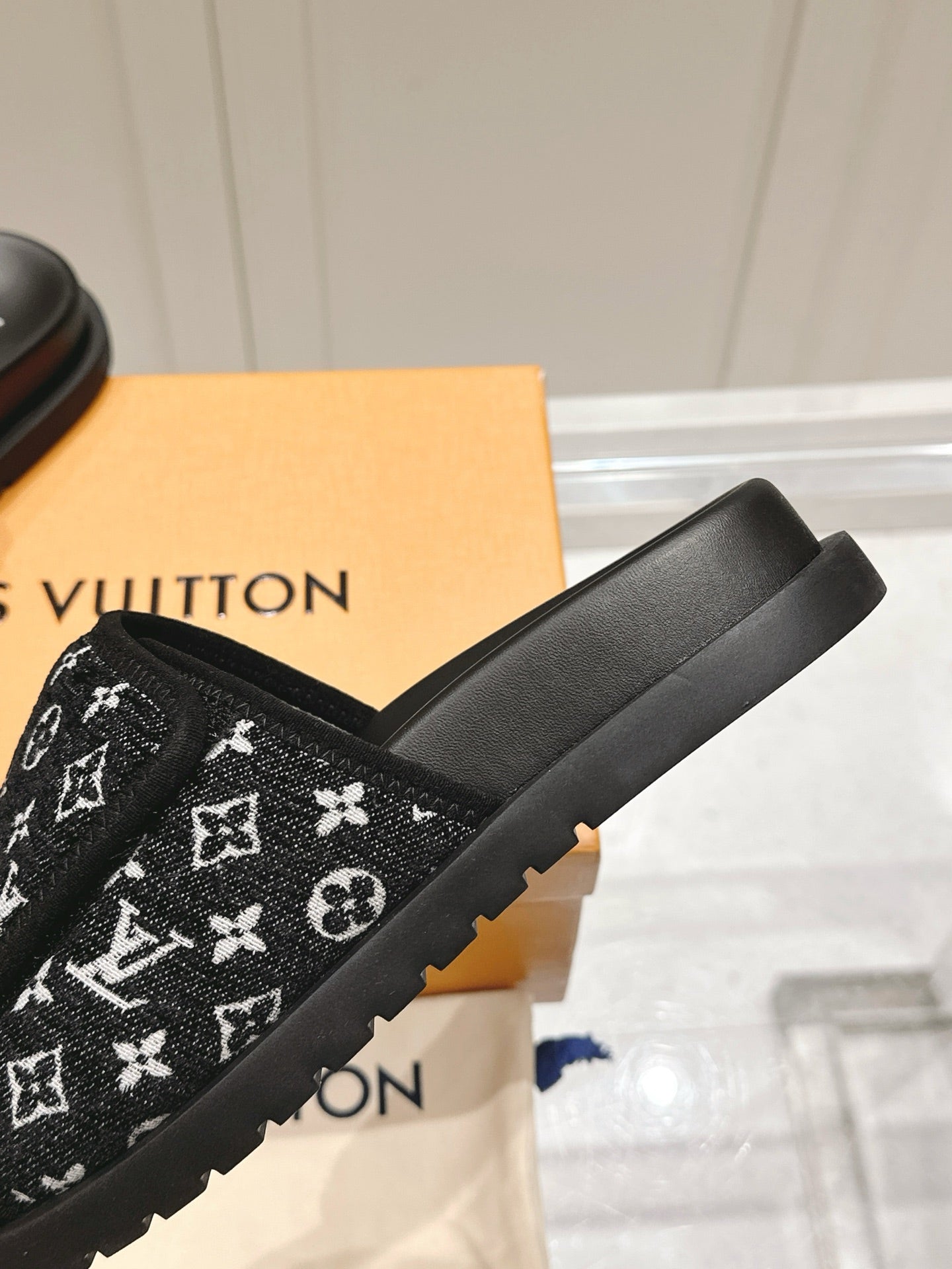 LuxluxHouse Best Quality Women Shoes Hermes