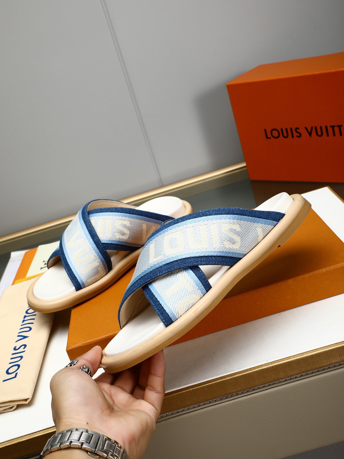 LuxluxHouse Best Quality Sandals Louis Vuitton
