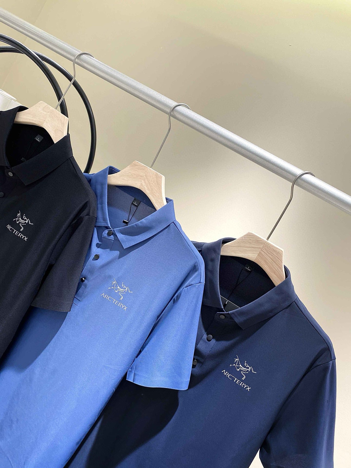 LuxluxHouse Best Quality Clothes Shirts&Polo Arcteryx