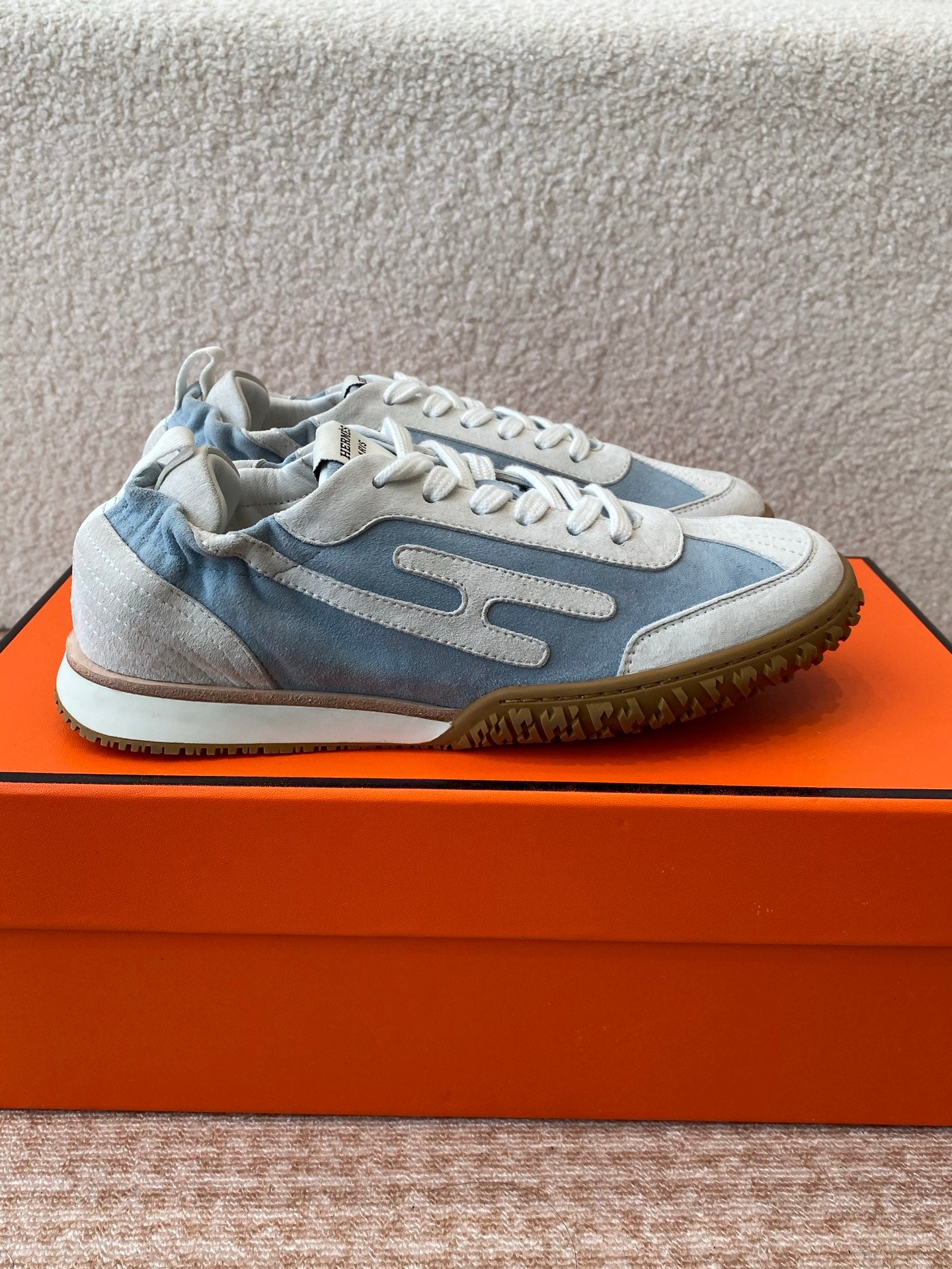 LuxluxHouse Best Quality Women Shoes Hermes