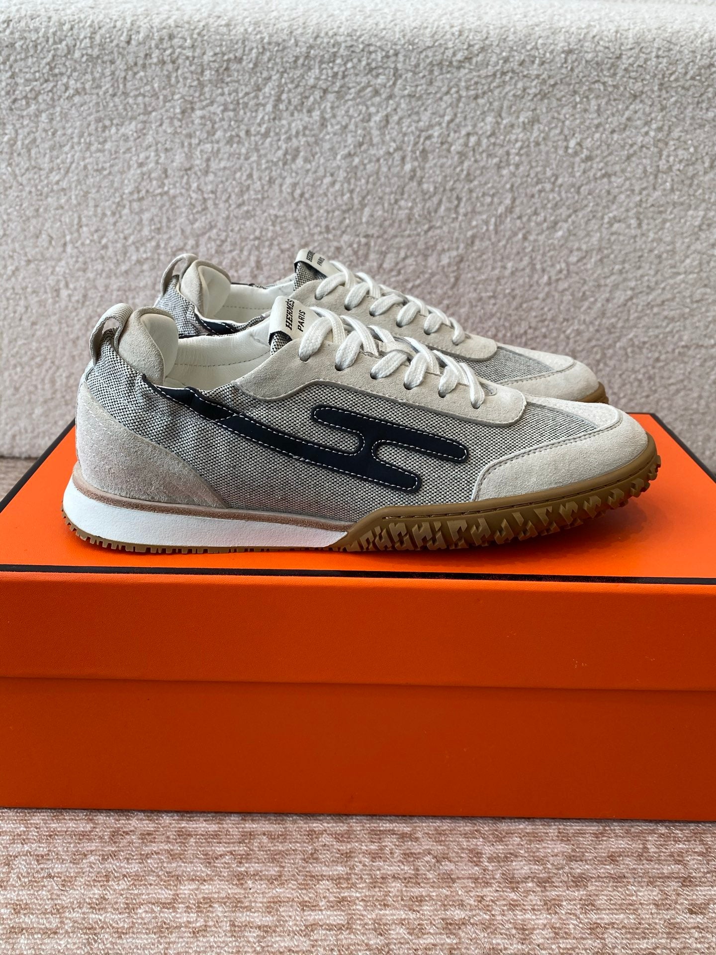 LuxluxHouse Best Quality Women Shoes Hermes