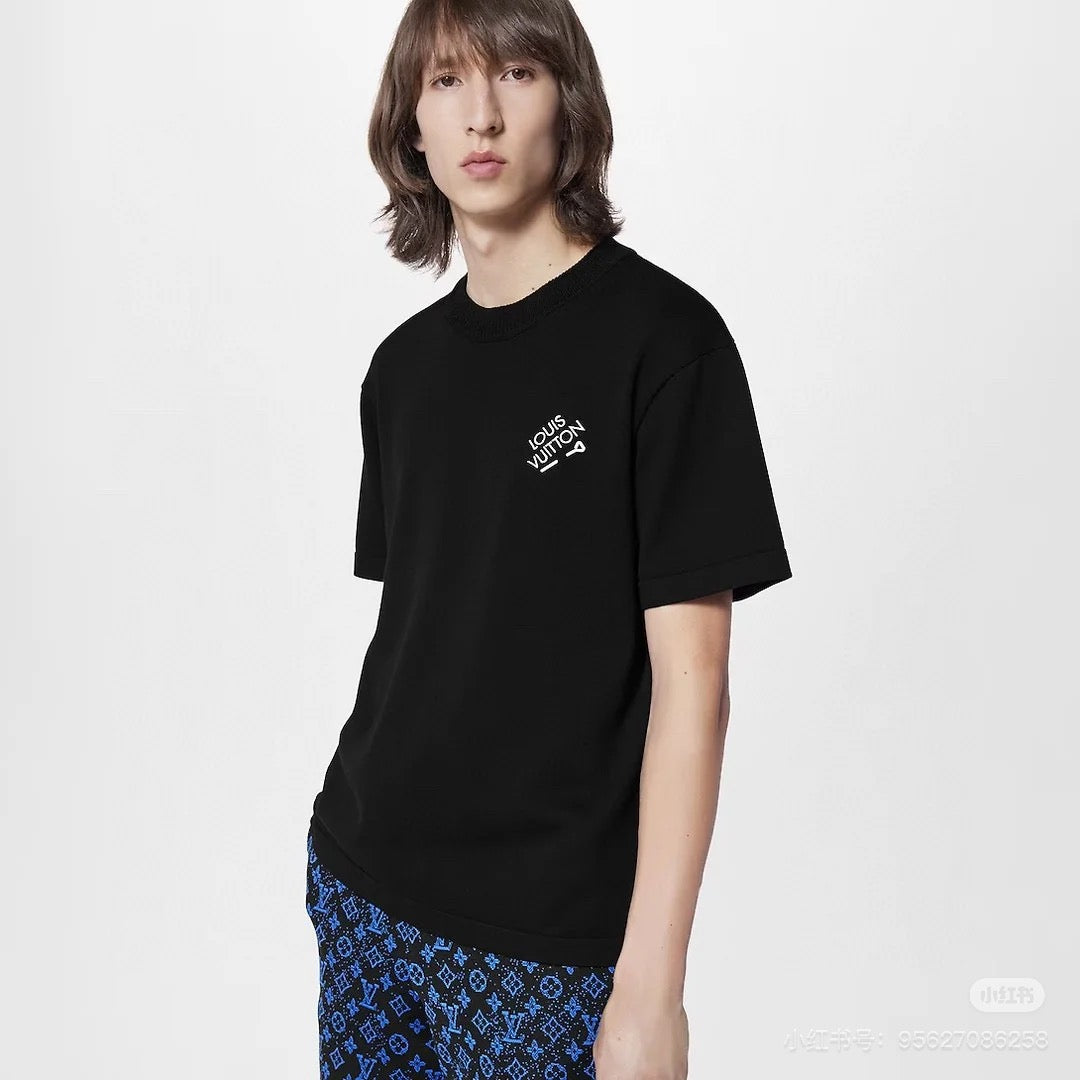 LuxluxHouse Best Quality Clothes T-shirt Louis Vuitton