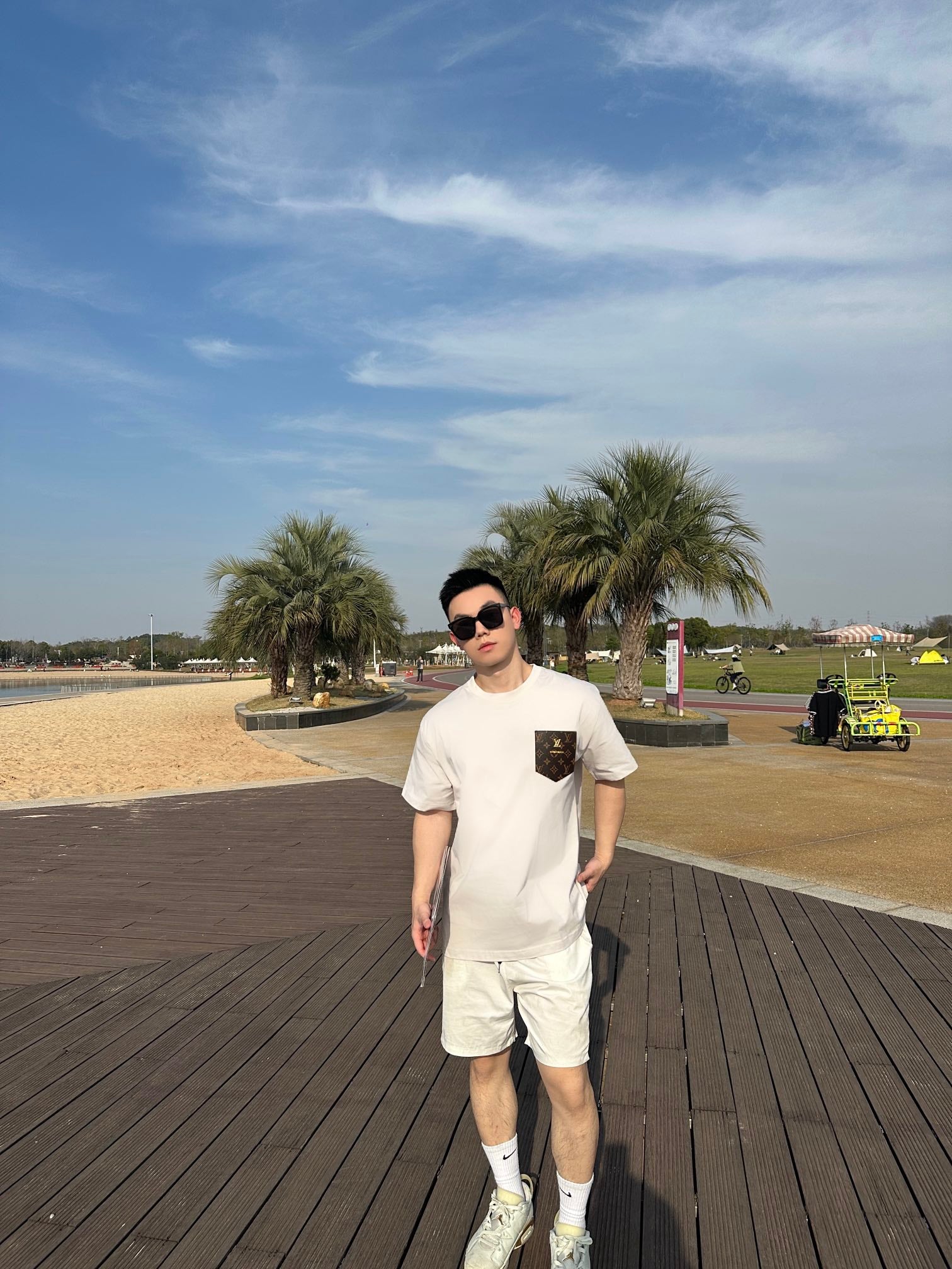 LuxluxHouse Best Quality Clothes T-shirt Louis Vuitton