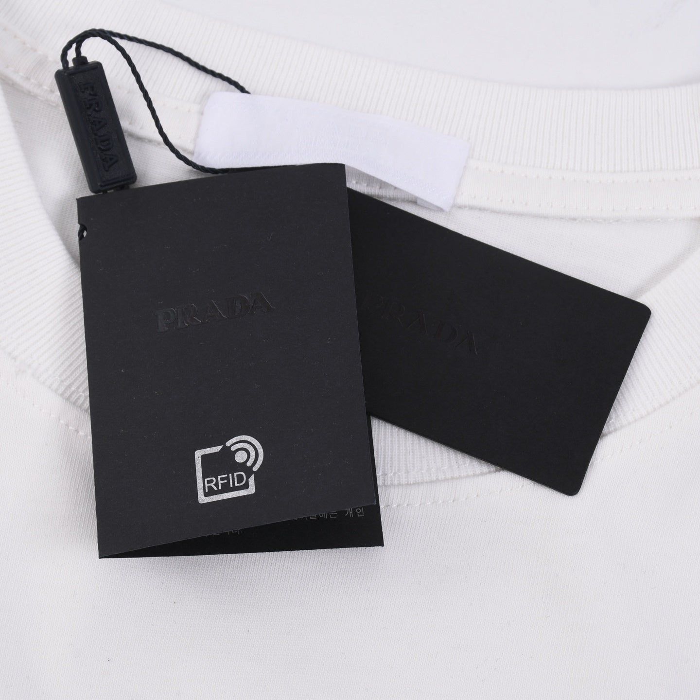 LuxluxHouse Best Quality Clothes T-shirt Prada