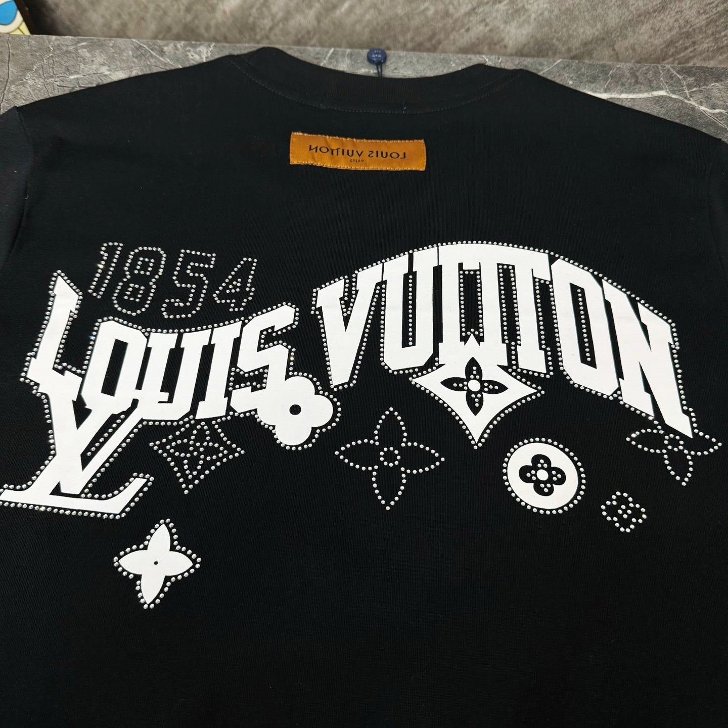 LuxluxHouse Best Quality Clothes T-shirt Louis Vuitton