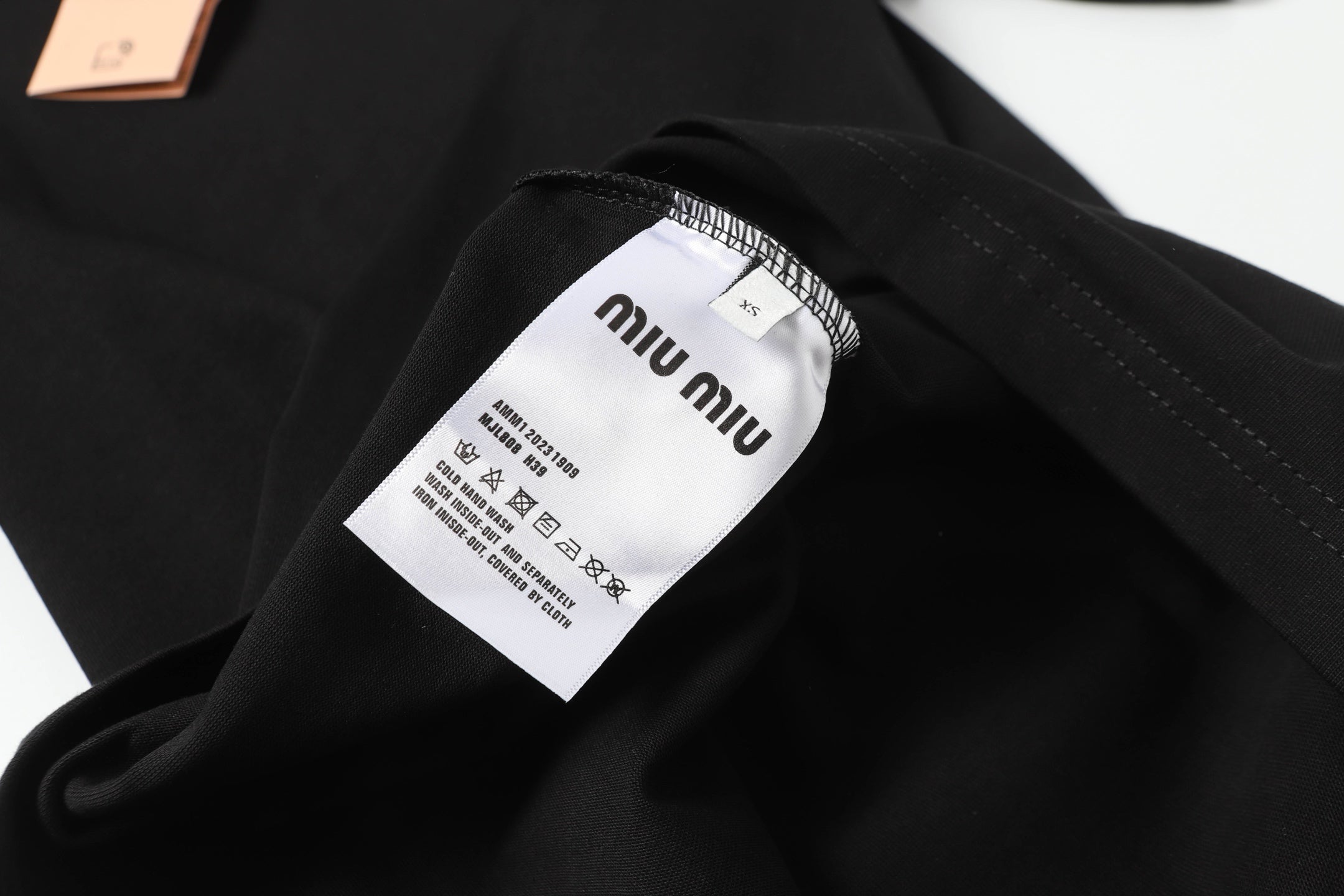 LuxluxHouse Best Quality Clothes Miu Miu T-shirt